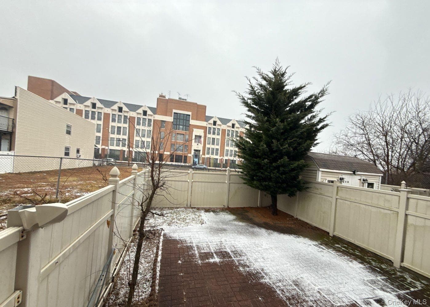 160 Beach 30th Street thumbnail 17