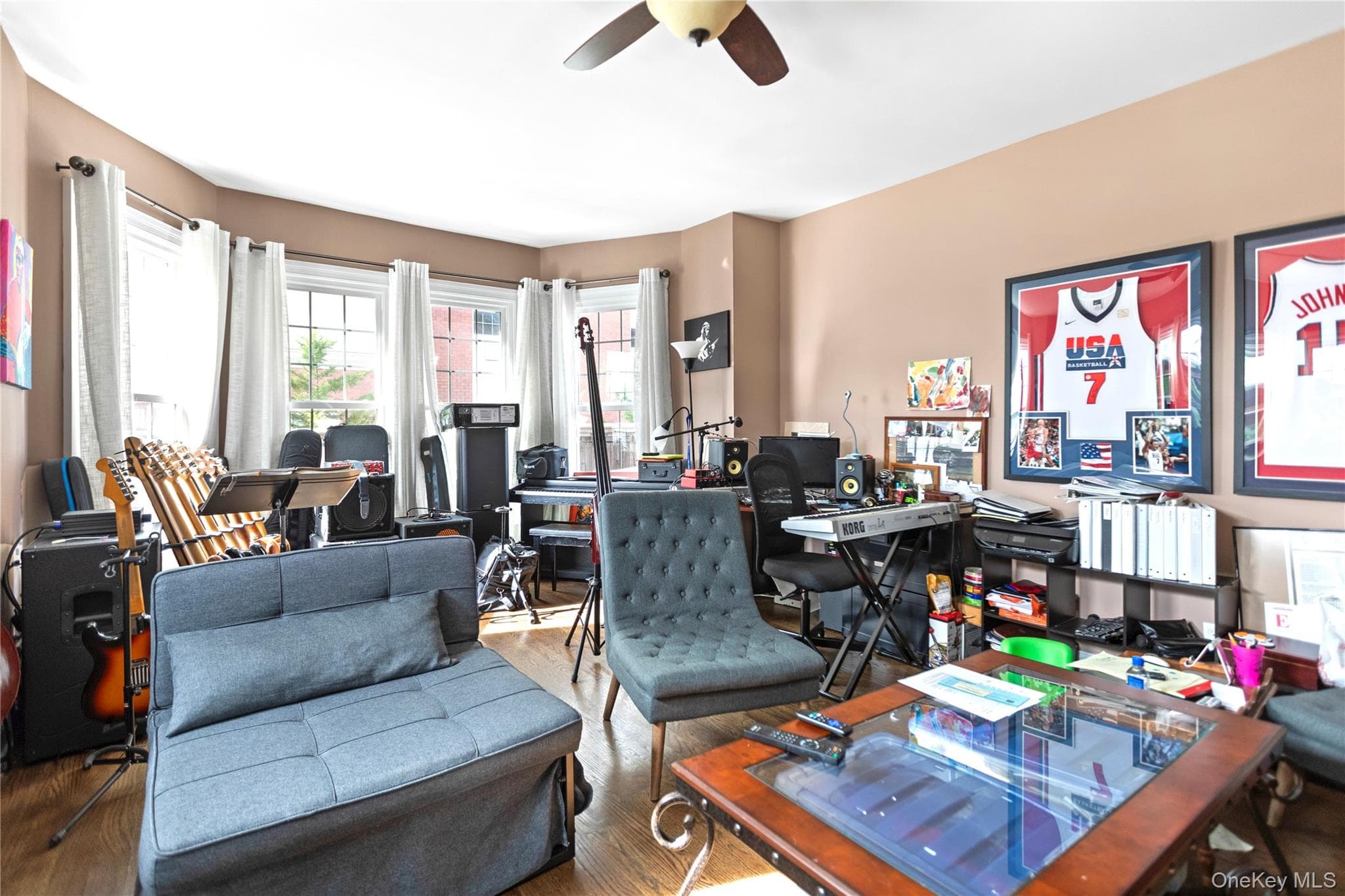 10 Maple Avenue thumbnail 18