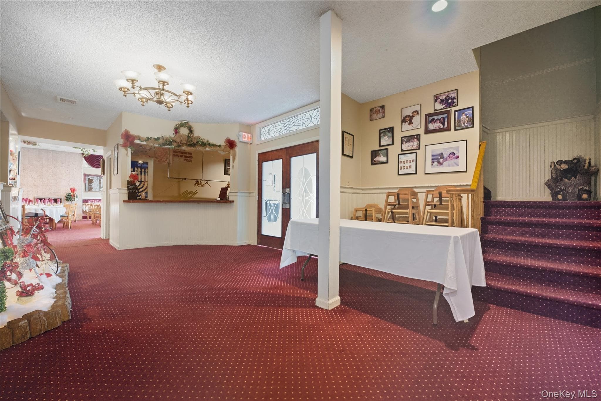 410 Merrick Road thumbnail 6