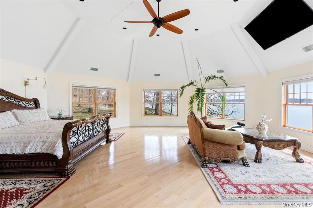 33 Beach Road thumbnail 19
