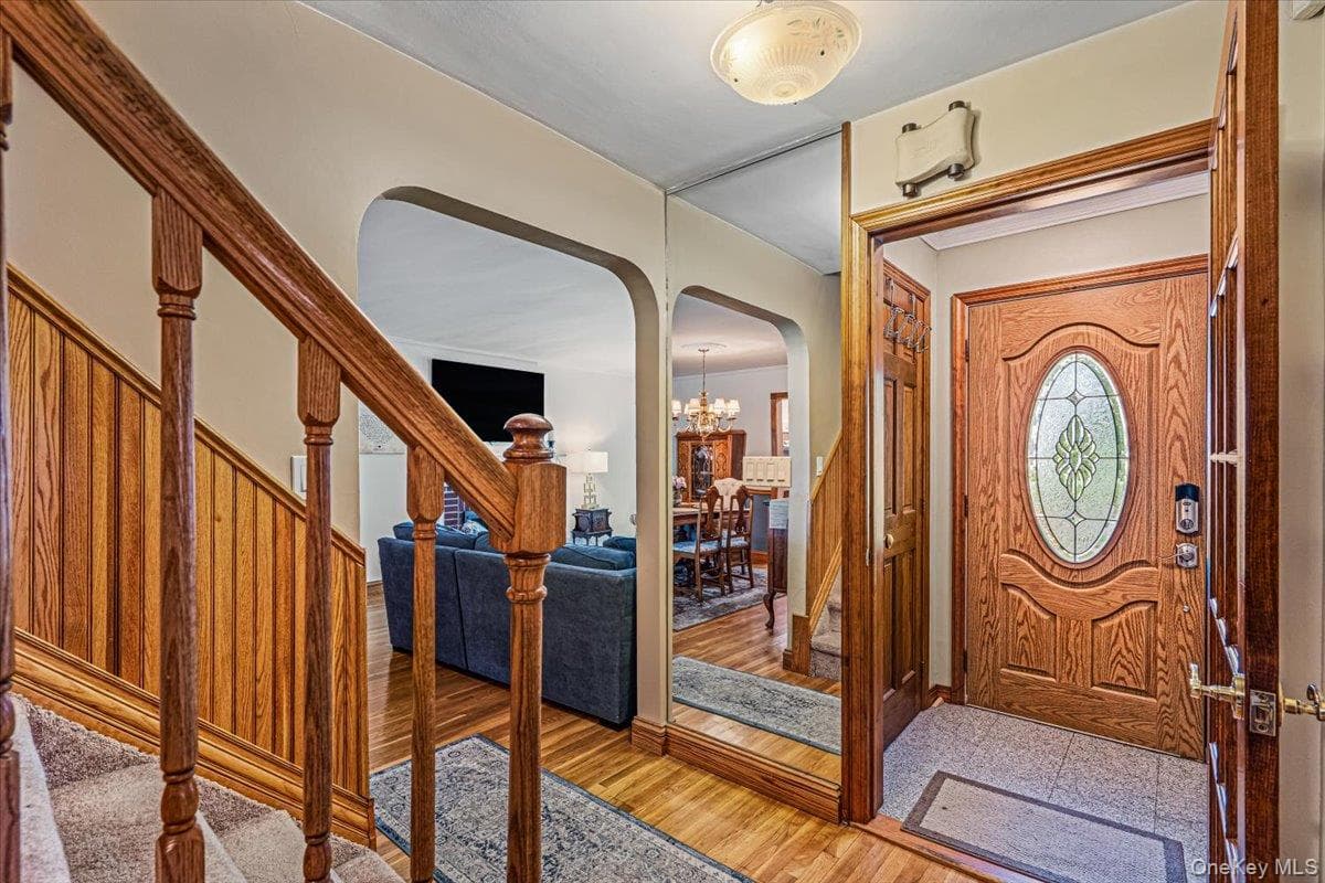 138 Locust Street thumbnail 3