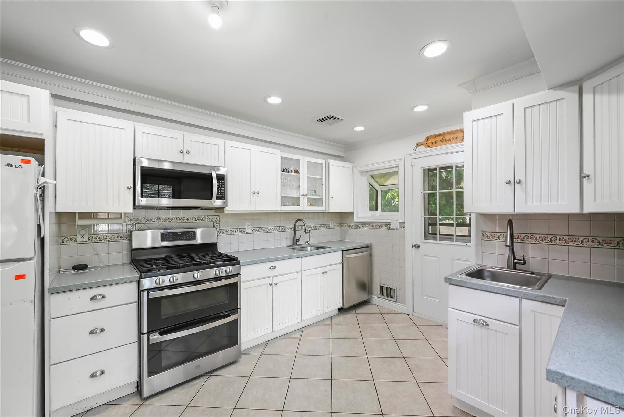 7 Woodridge Drive thumbnail 15