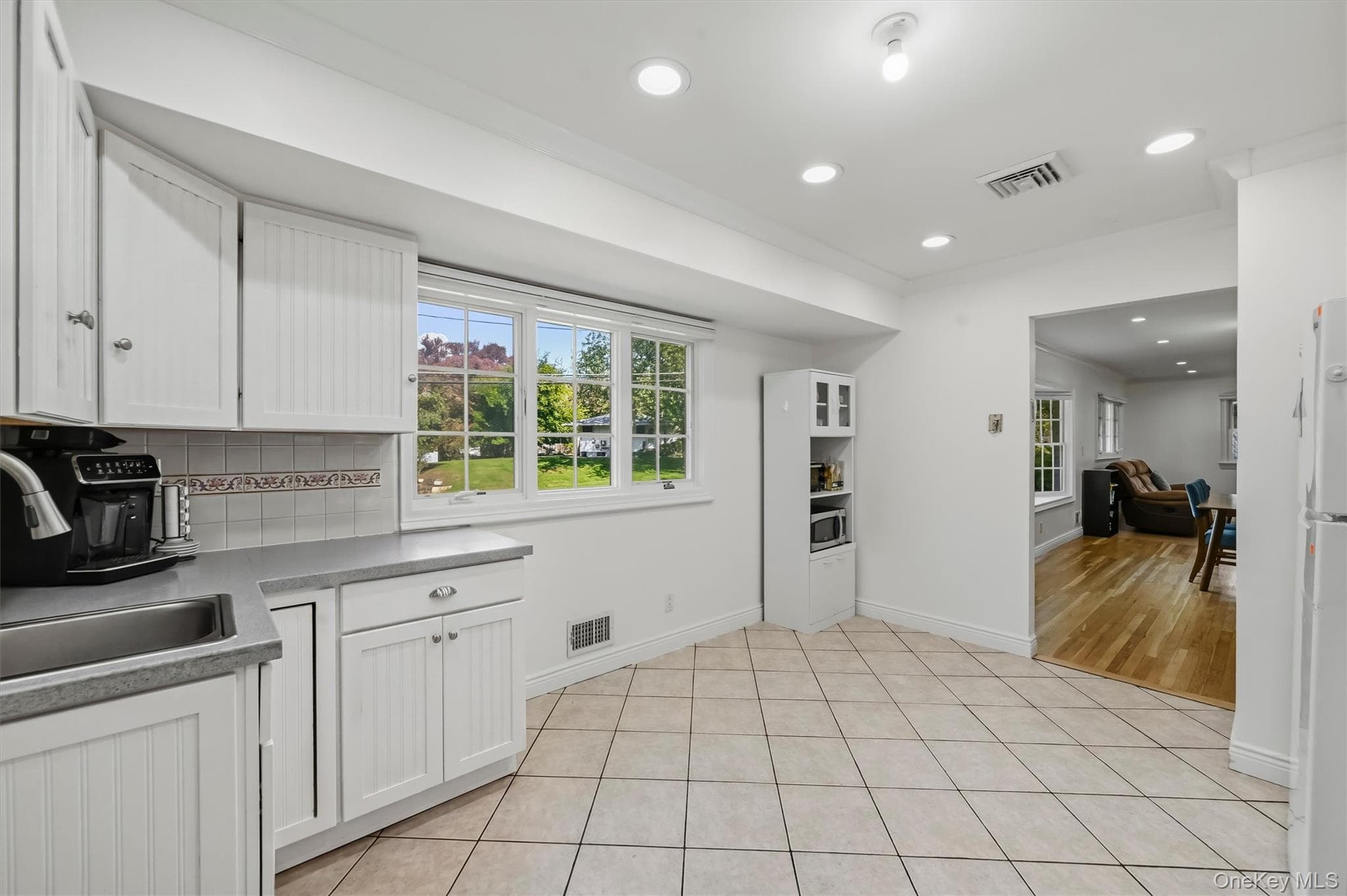 7 Woodridge Drive thumbnail 16