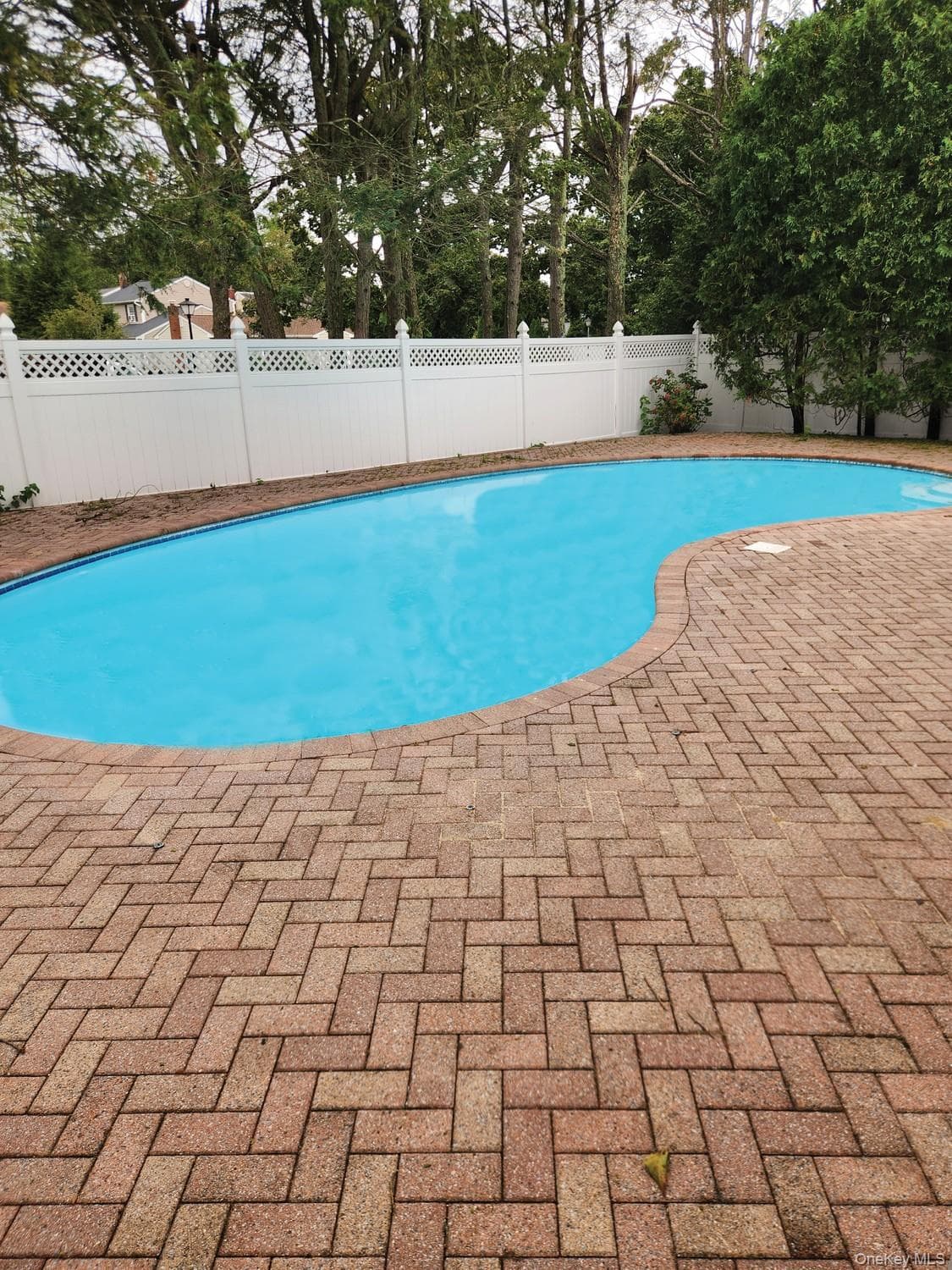 7 Bertlee Drive photo 1