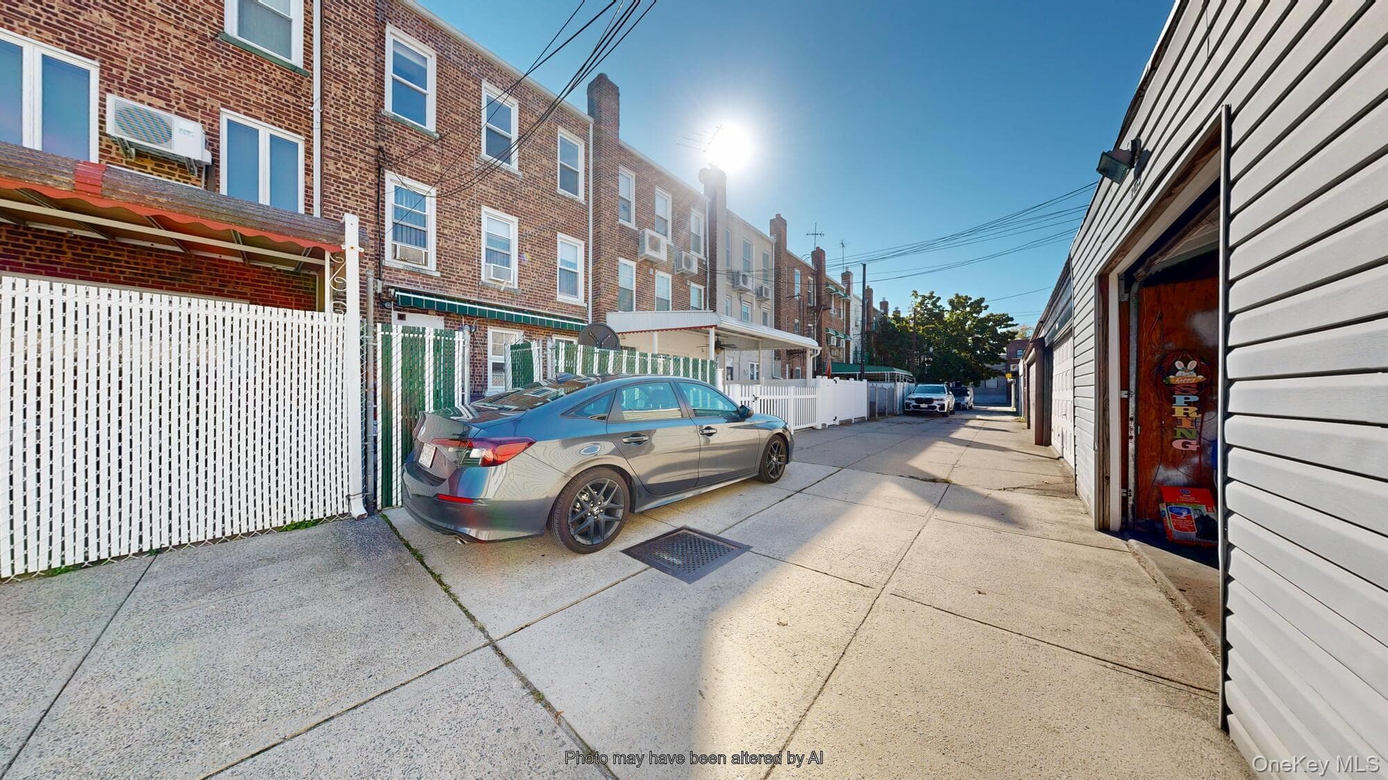2058 Coyle Street thumbnail 23