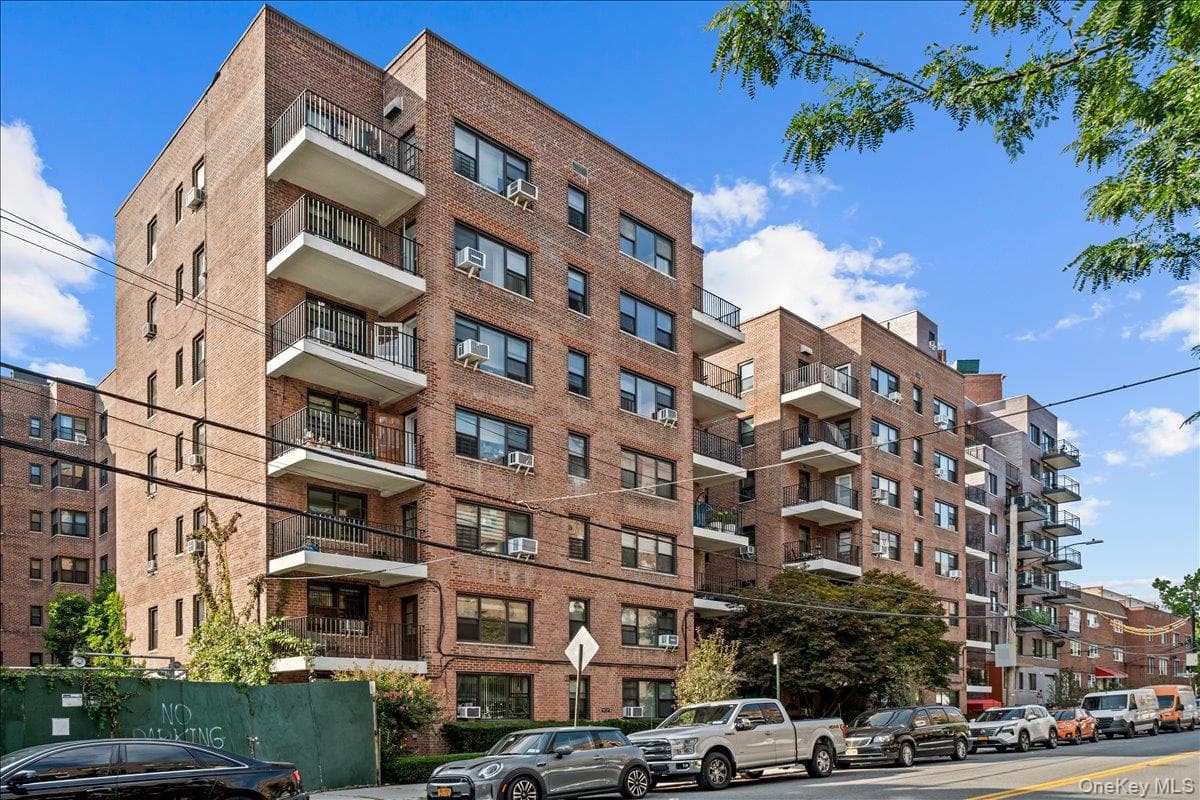 3635 Johnson Avenue Unit: 6H, Bronx