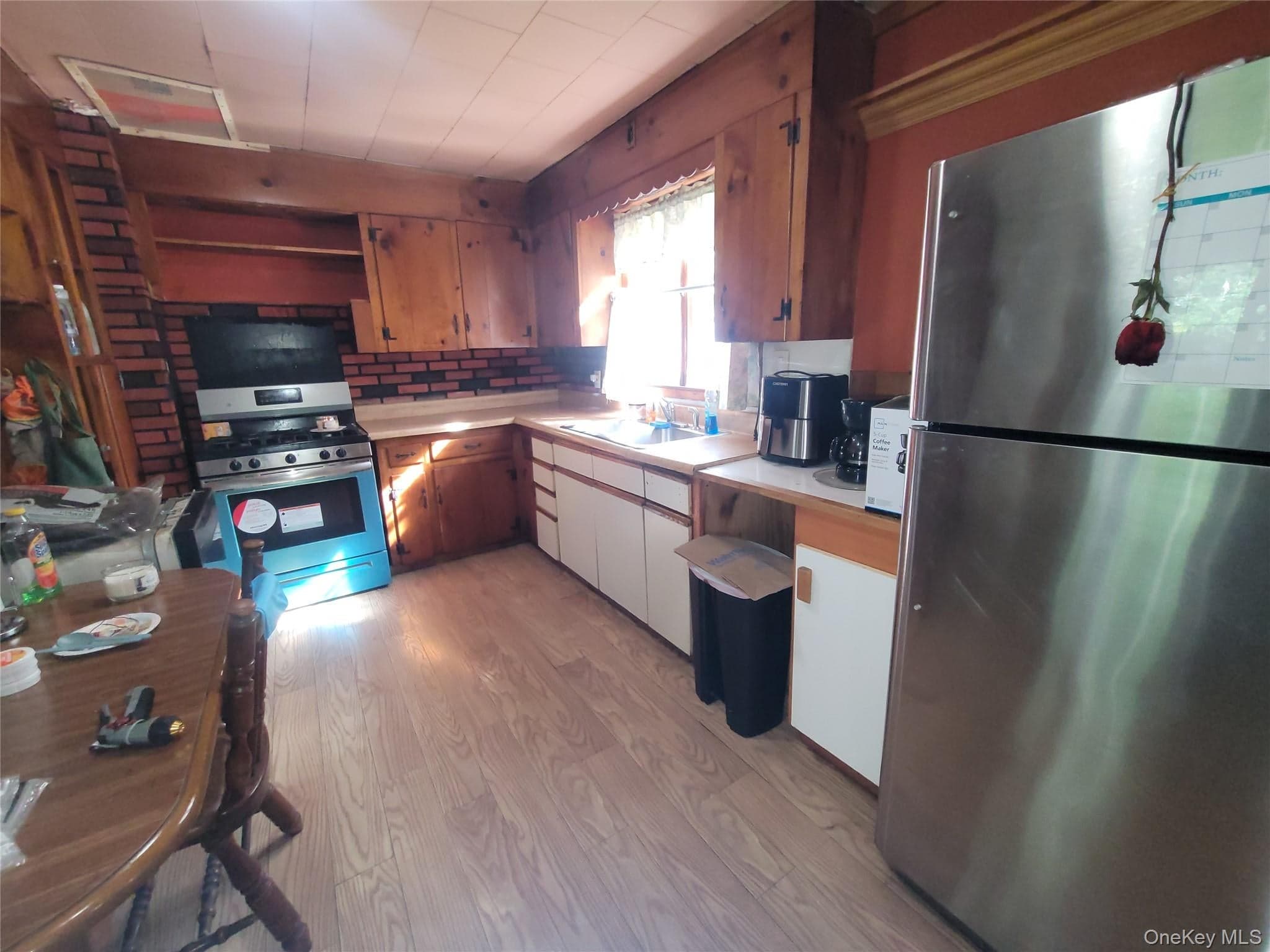 432 Southwoods Drive thumbnail 7