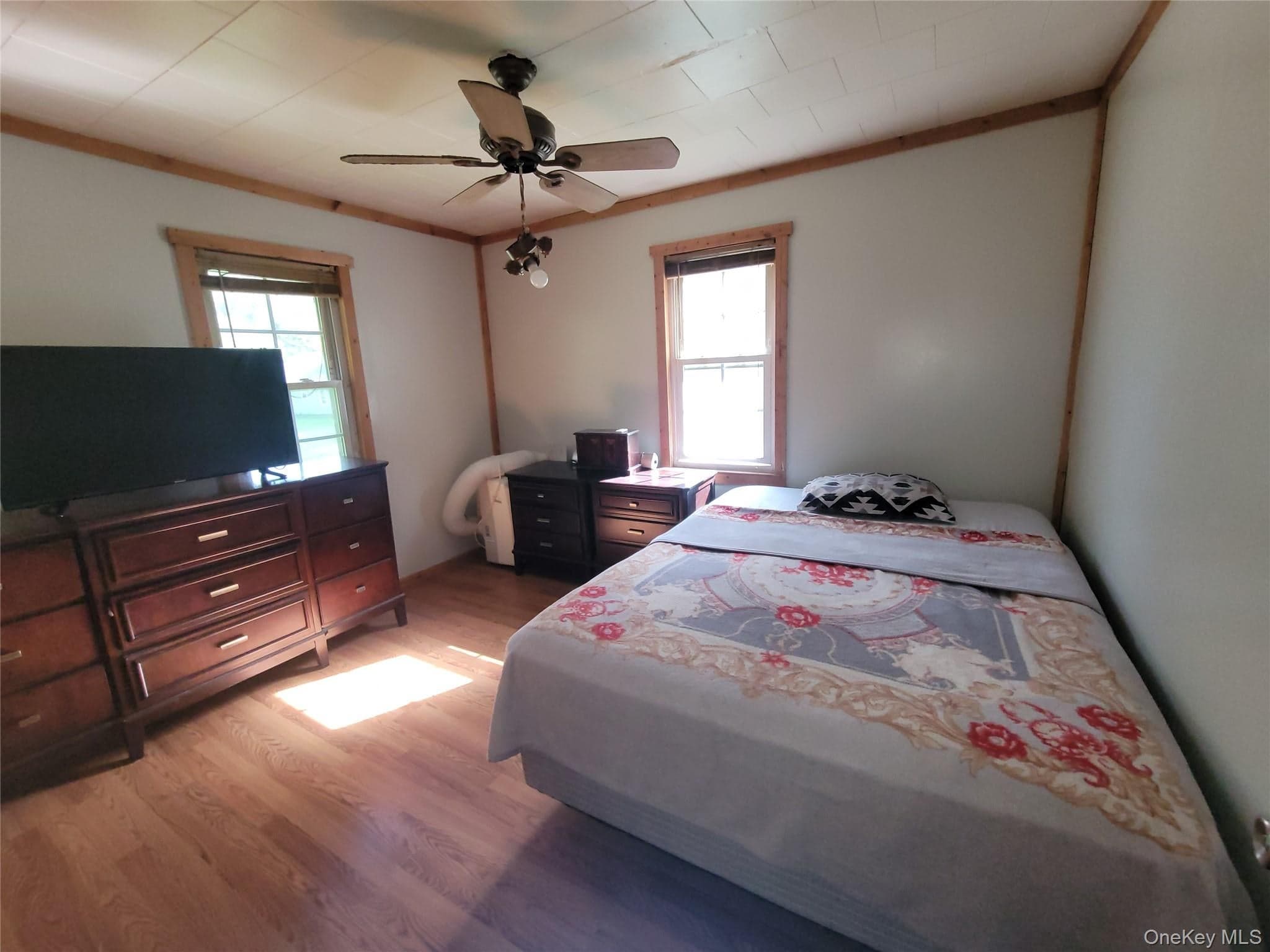 432 Southwoods Drive thumbnail 5