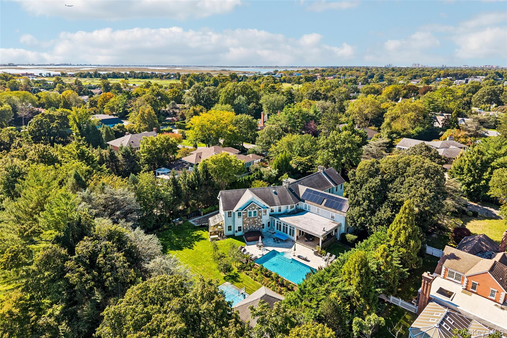 1325 Harbor Road thumbnail 37
