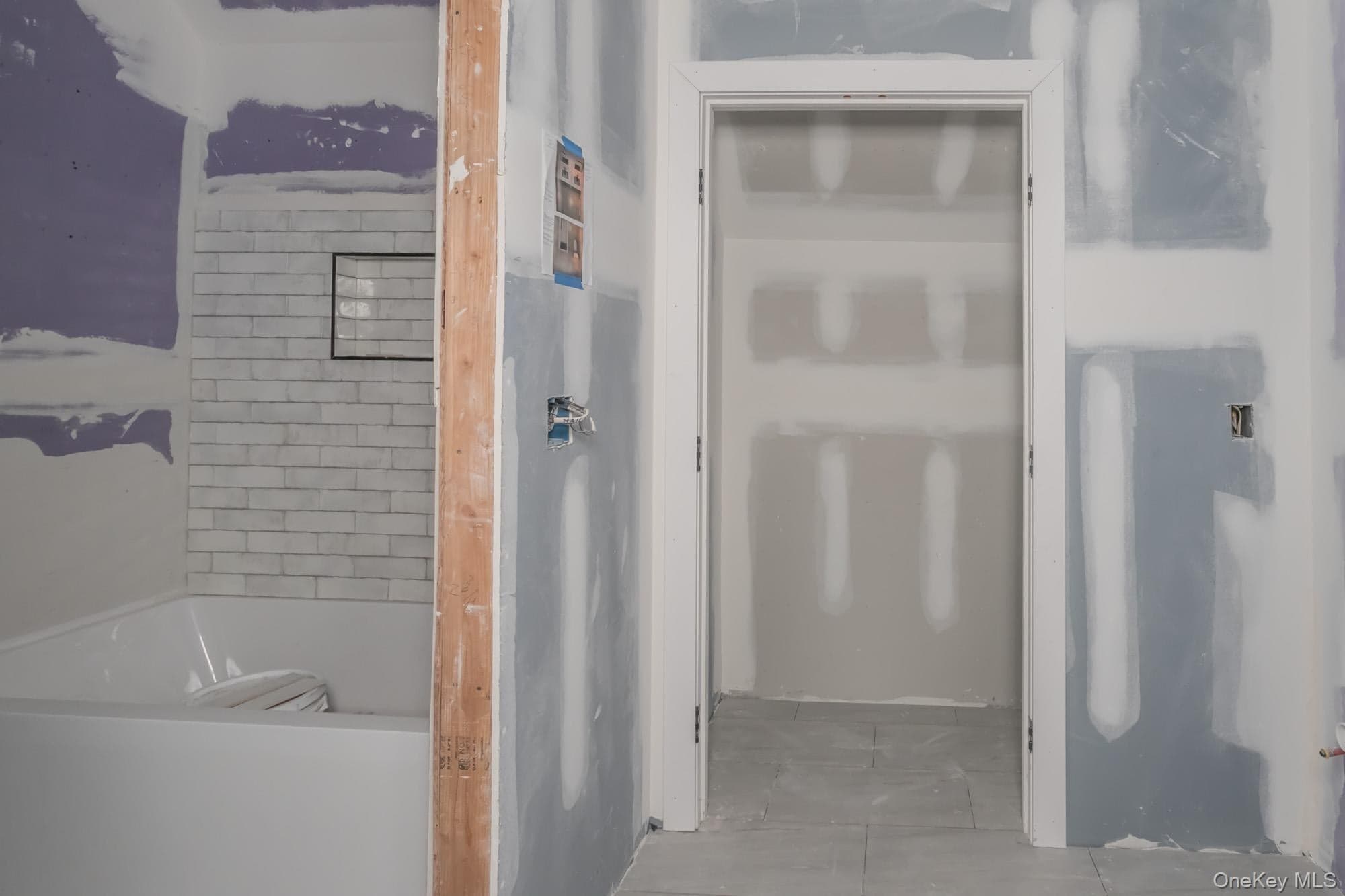 119 Ryerson Road thumbnail 20