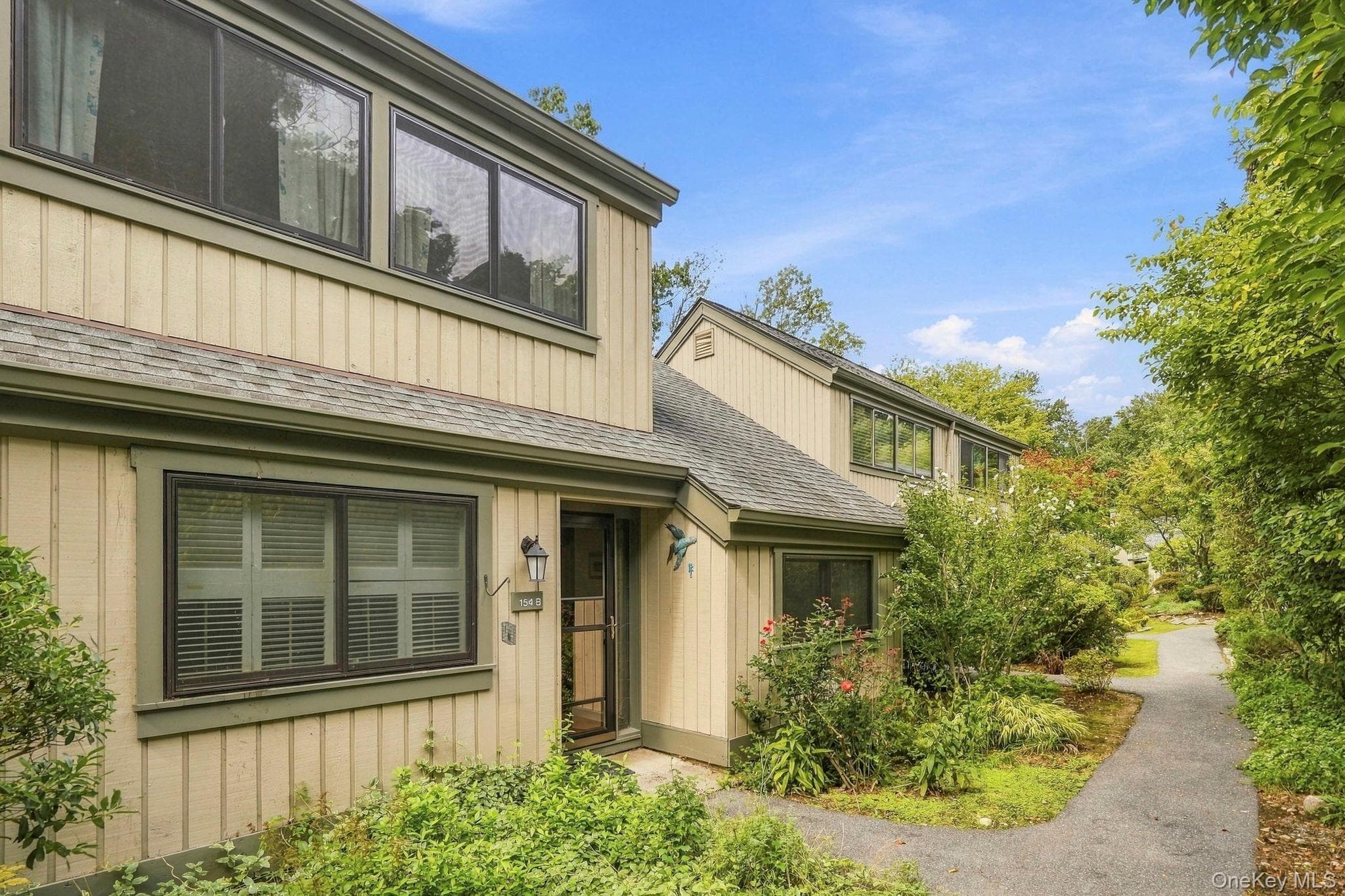 154 Heritage Hills Unit: B thumbnail 3