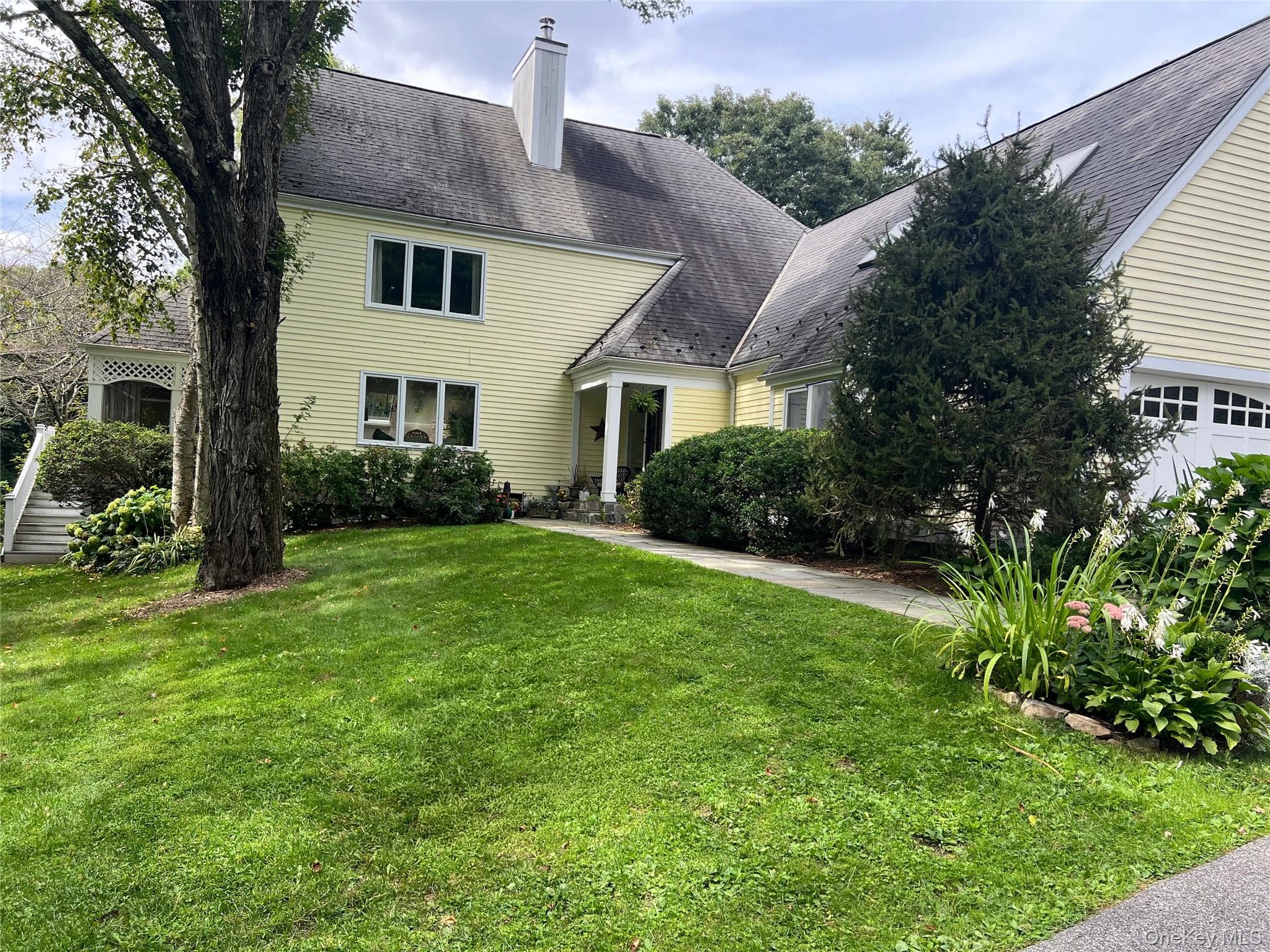 196 Smith Ridge Road, South Salem