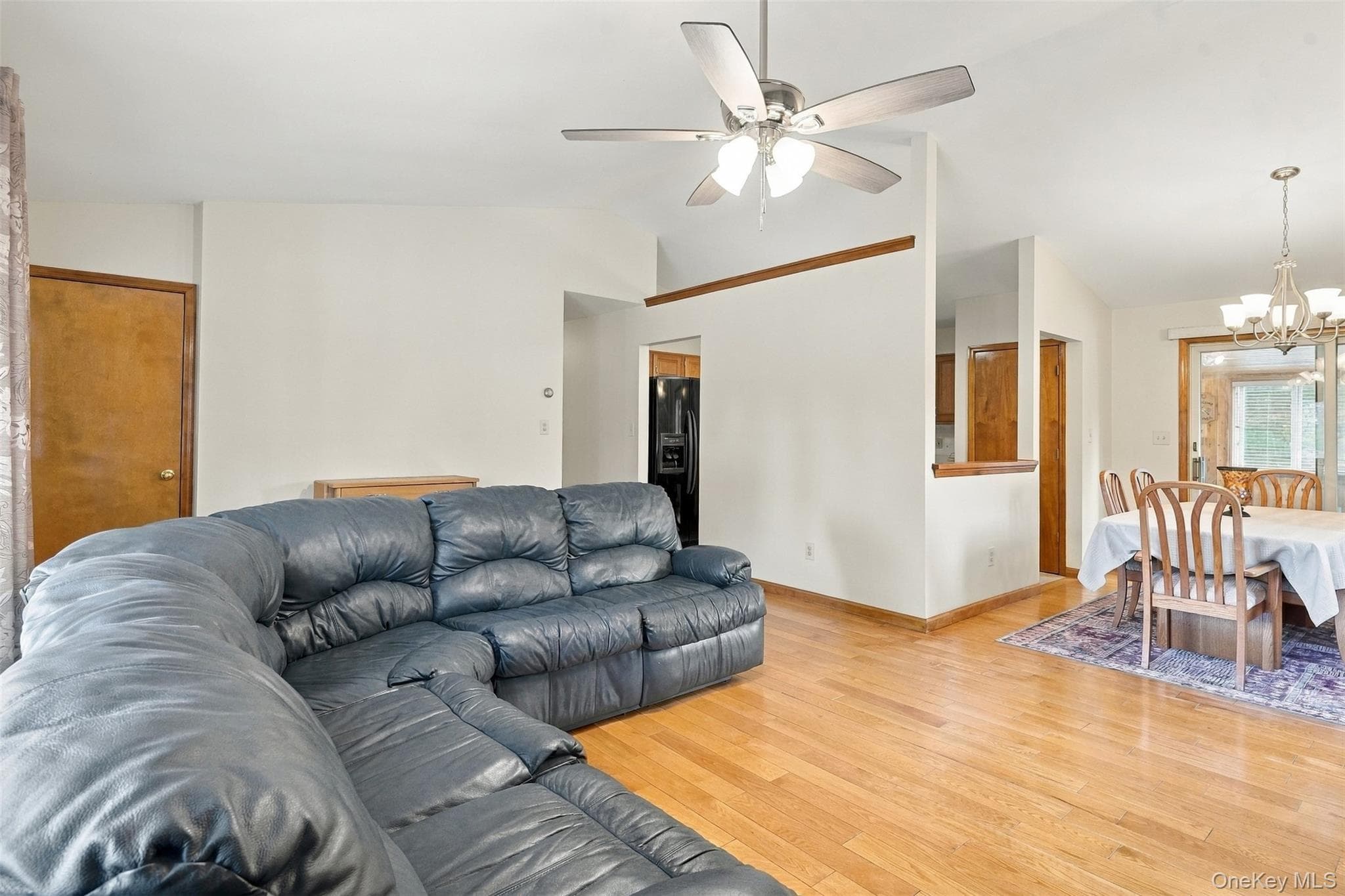 98 Browns Road thumbnail 11