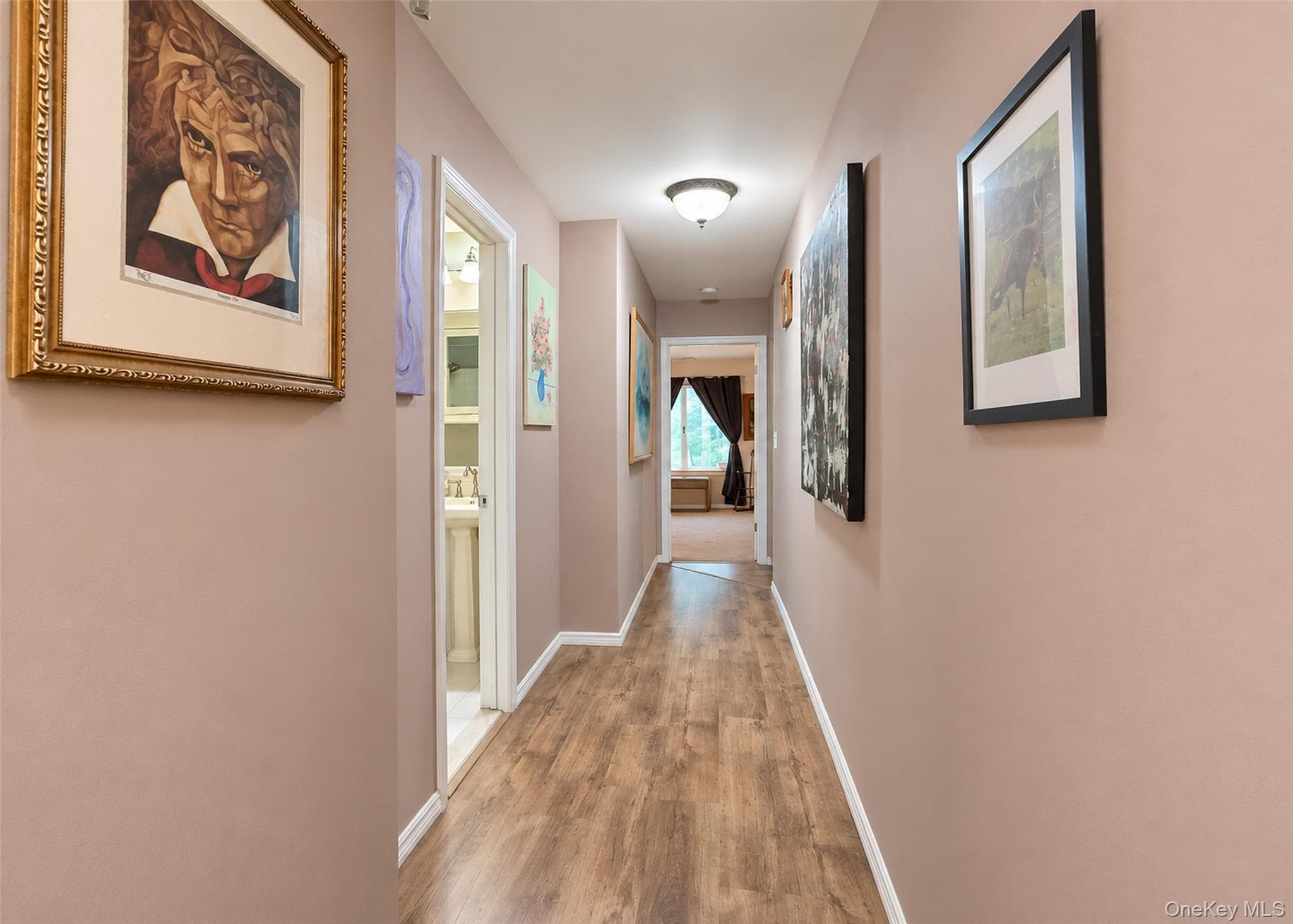 810 Woodland Court thumbnail 9
