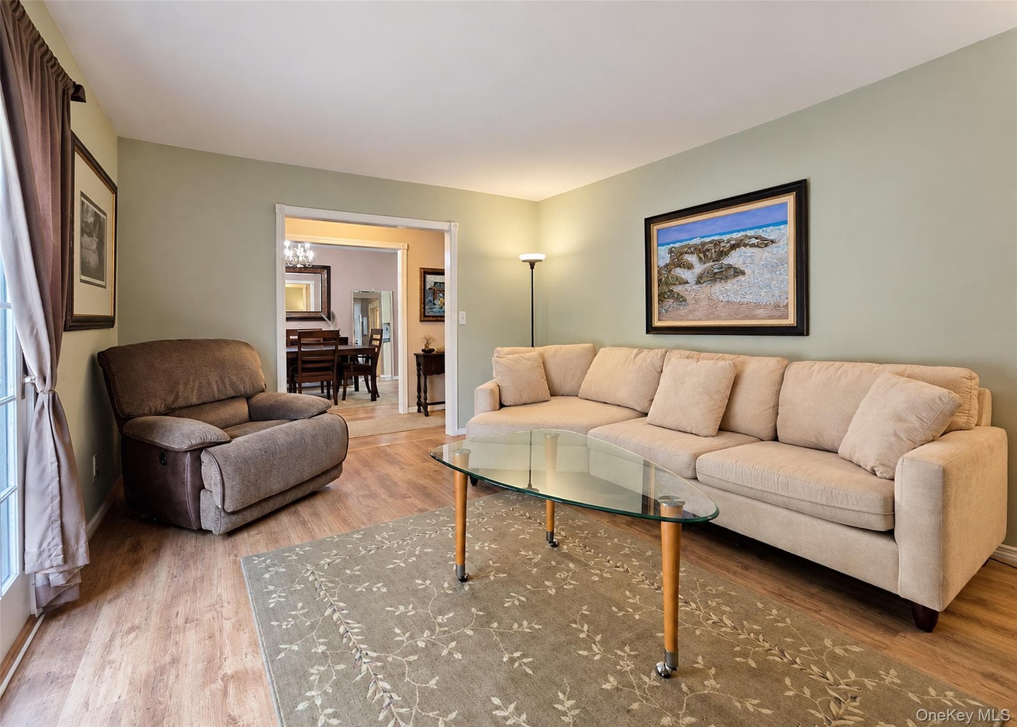 810 Woodland Court thumbnail 4