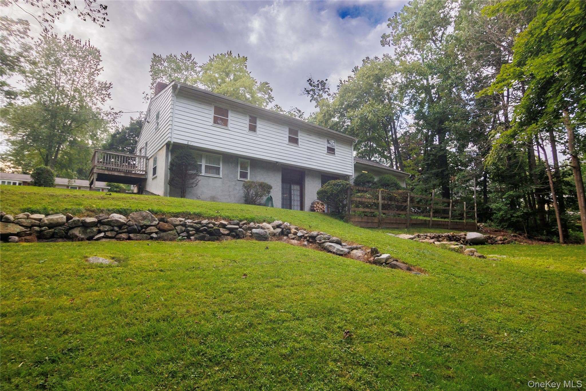 184 Lake Drive thumbnail 11