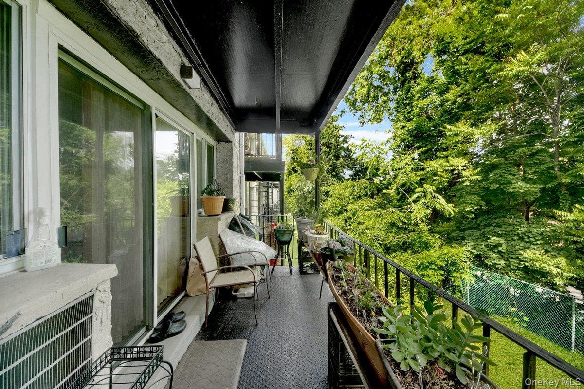 51 Lorraine Terrace Unit: 224 thumbnail 14