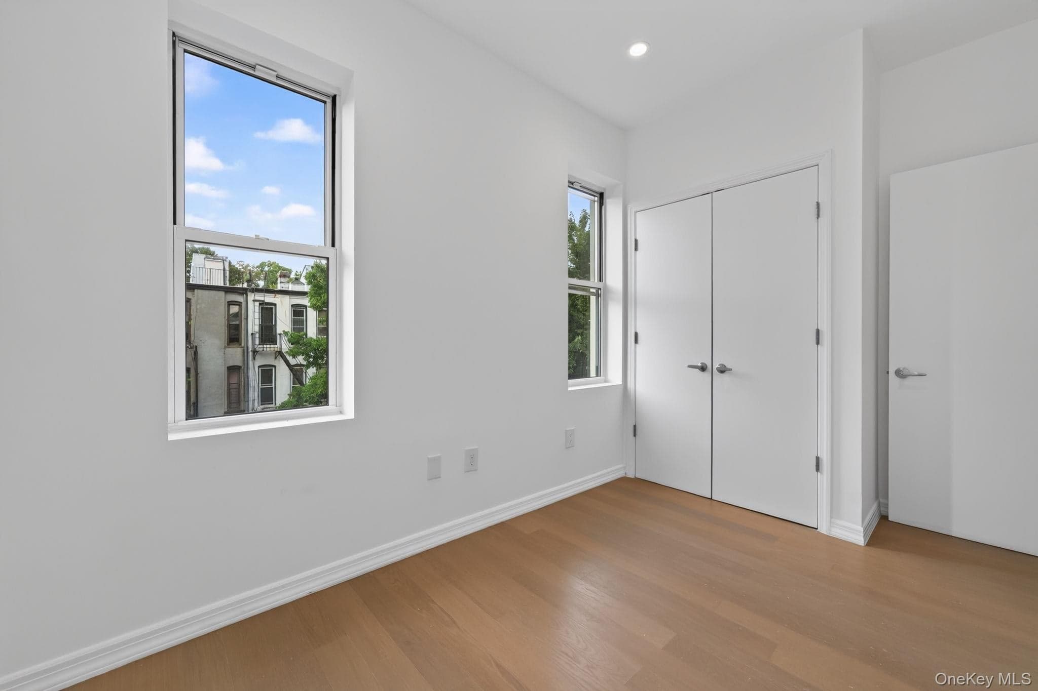 663 Macdonough Street thumbnail 24
