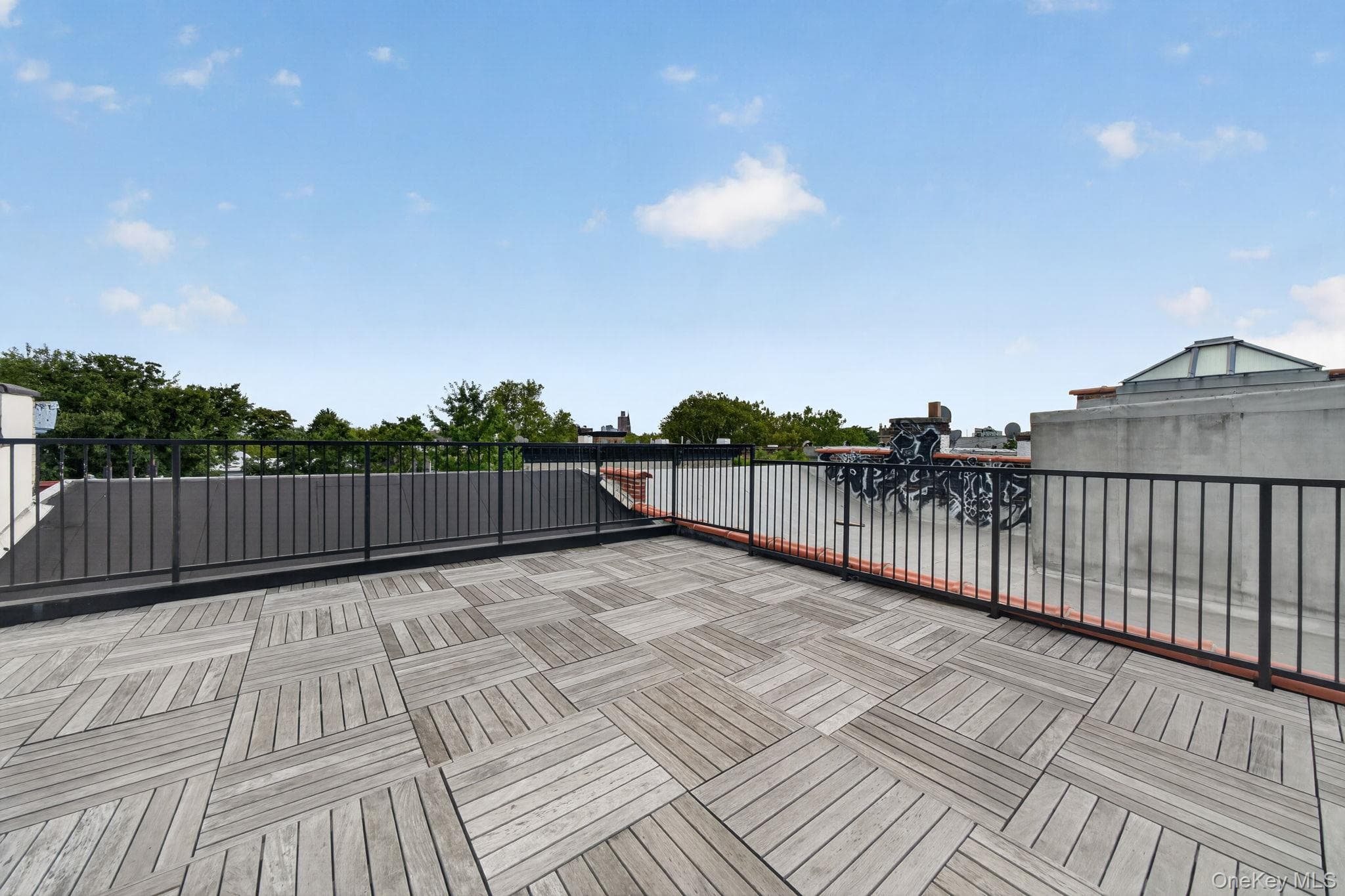 663 Macdonough Street thumbnail 30