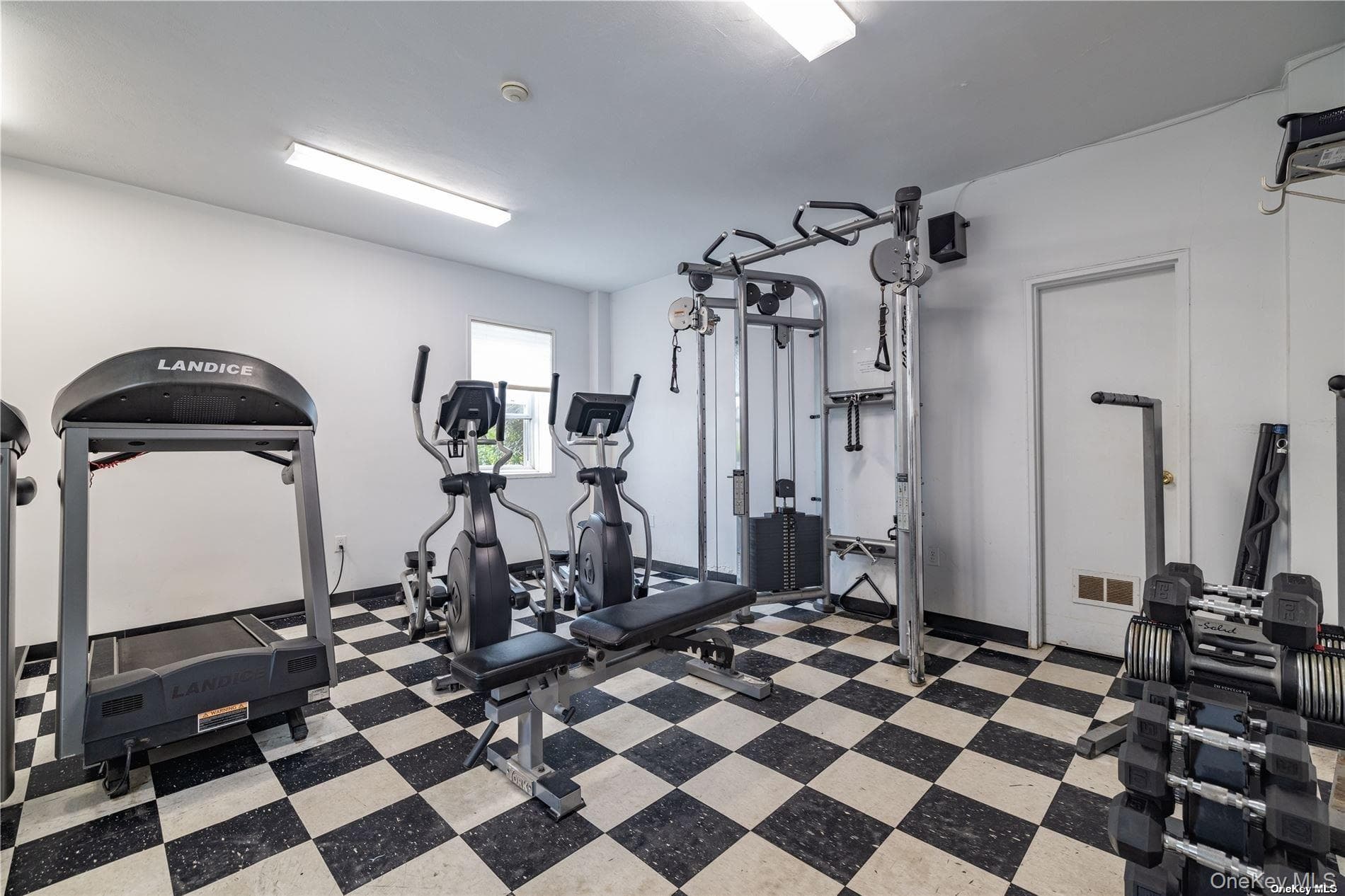 370 W Broadway Unit: 5W thumbnail 14