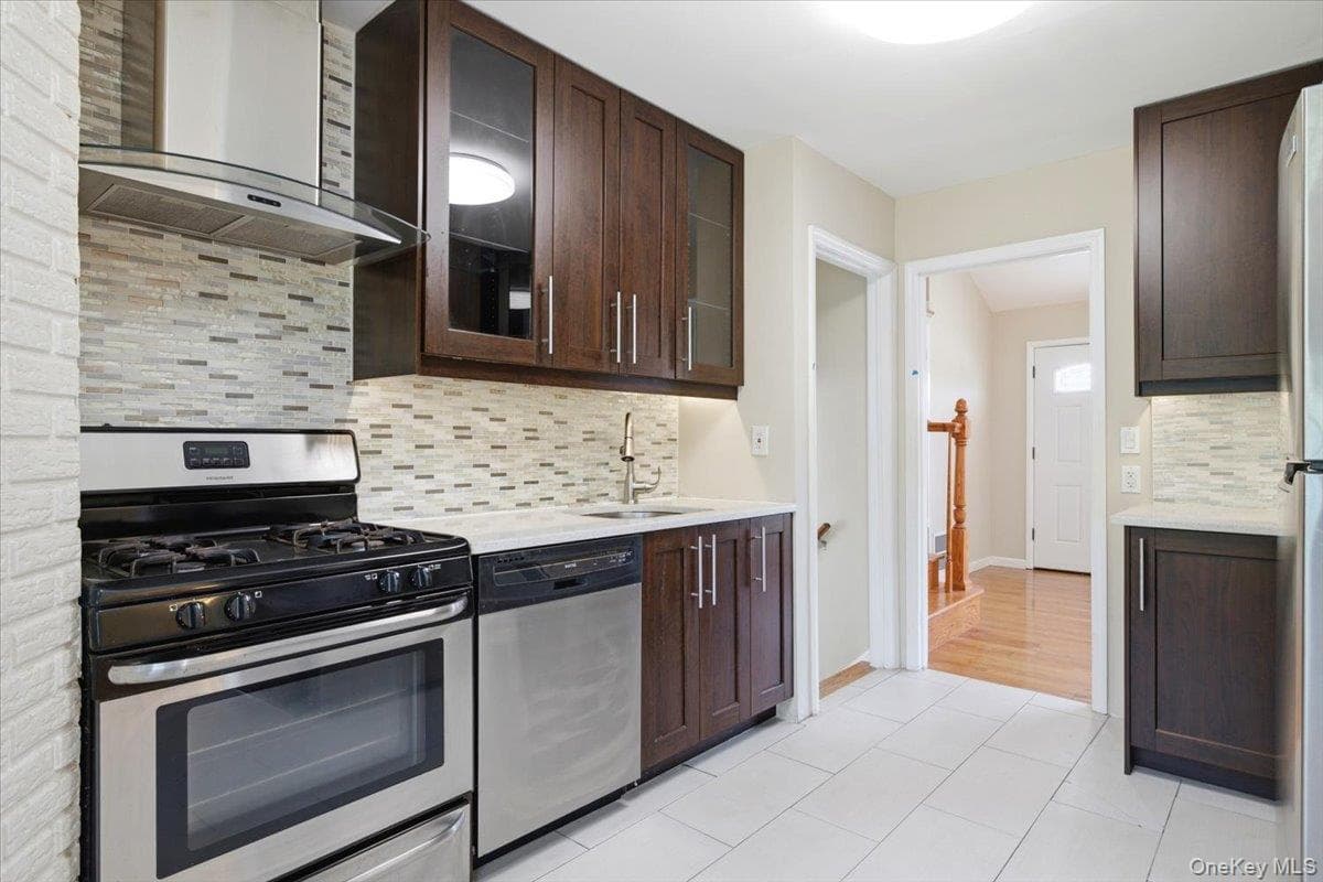 52 Blanche ST thumbnail 12