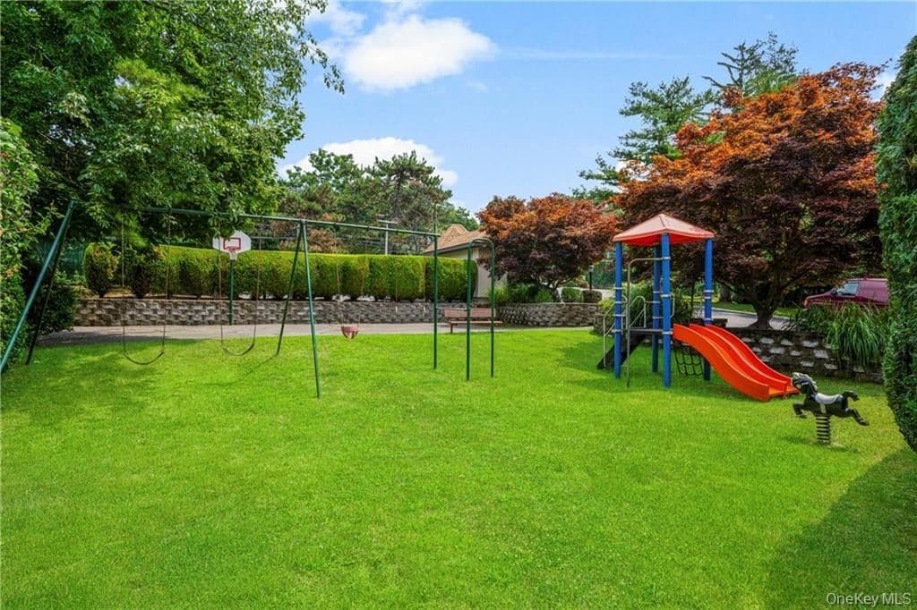 11 Jackson Avenue Unit: 27 thumbnail 28