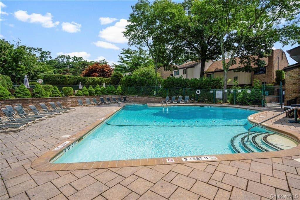 11 Jackson Avenue Unit: 27 thumbnail 26