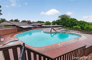425 Sierra Vista Lane thumbnail 22