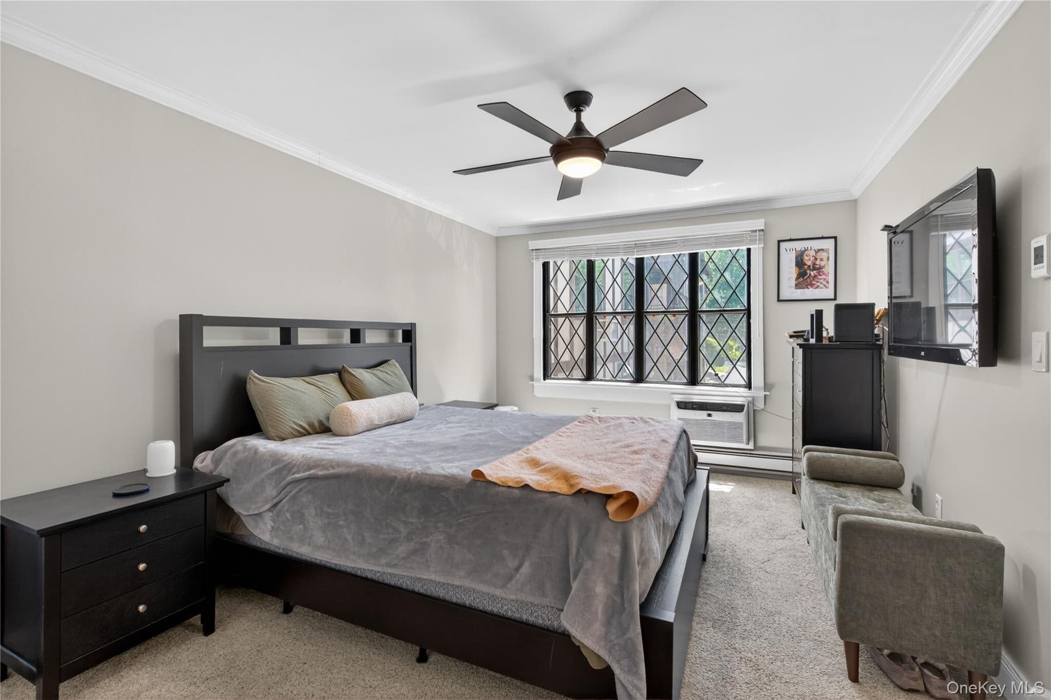 425 Sierra Vista Lane thumbnail 12