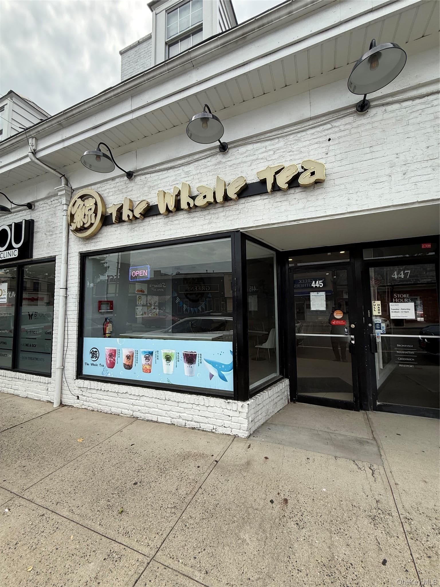 445 Plandome RD, Manhasset