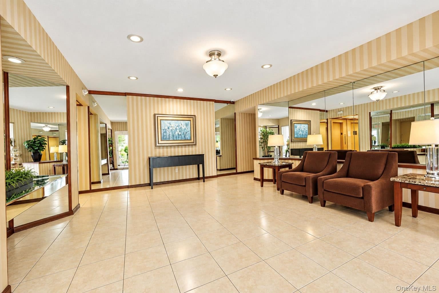 245 Rumsey Road Unit: 8R thumbnail 3