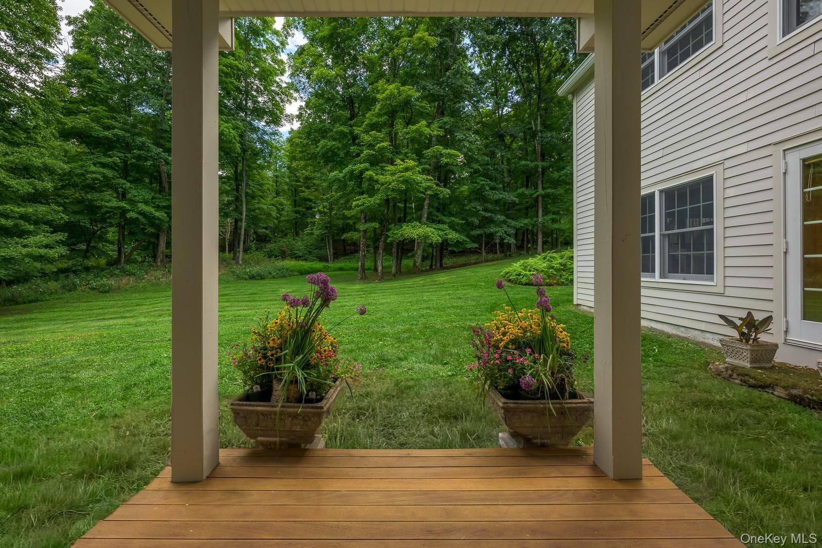 219 Roche Drive thumbnail 7