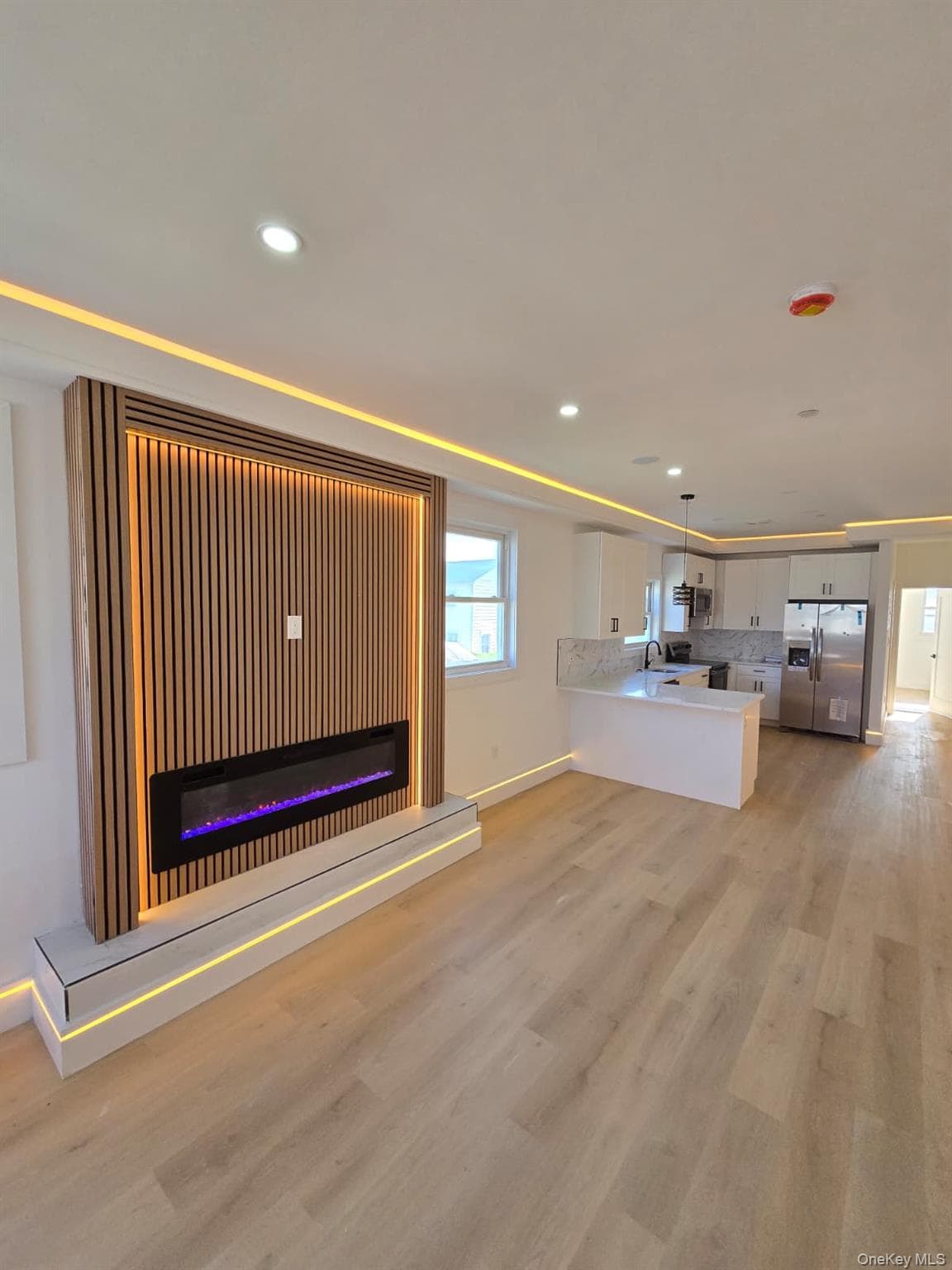 445 Beach 45th Street thumbnail 8