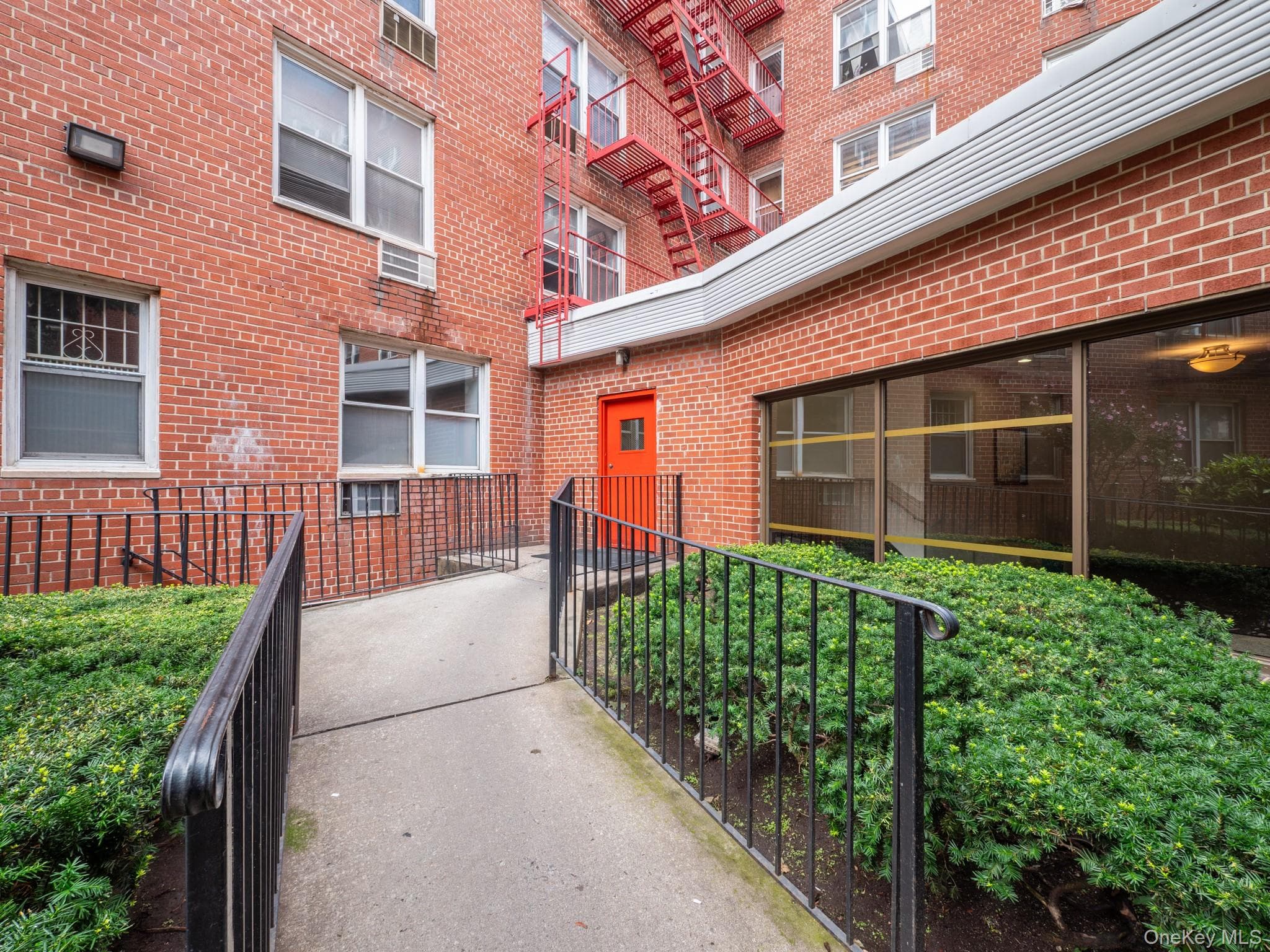 63-11 Queens Boulevard Unit: A-3 thumbnail 21