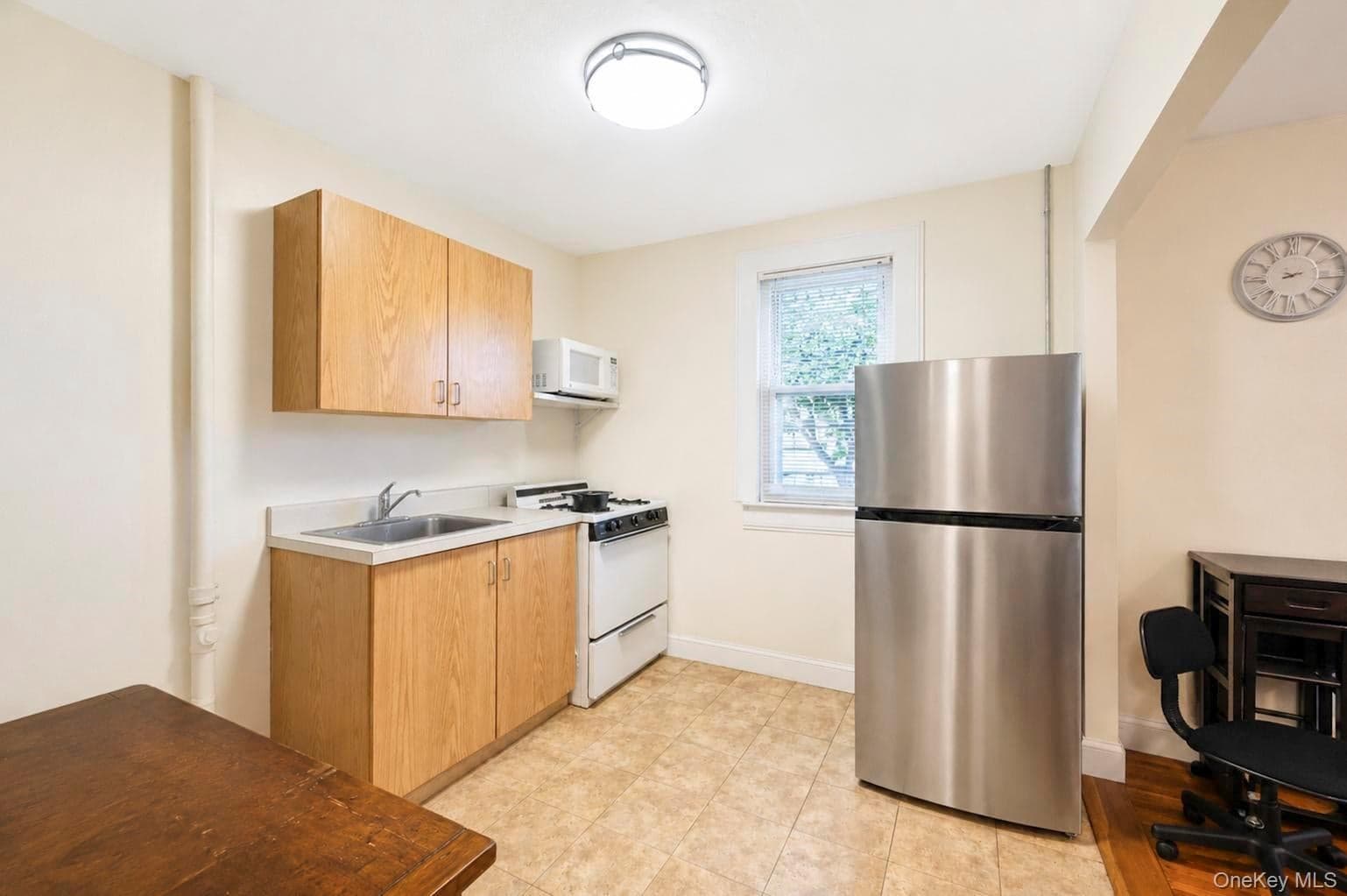 139 N 11th Street thumbnail 26