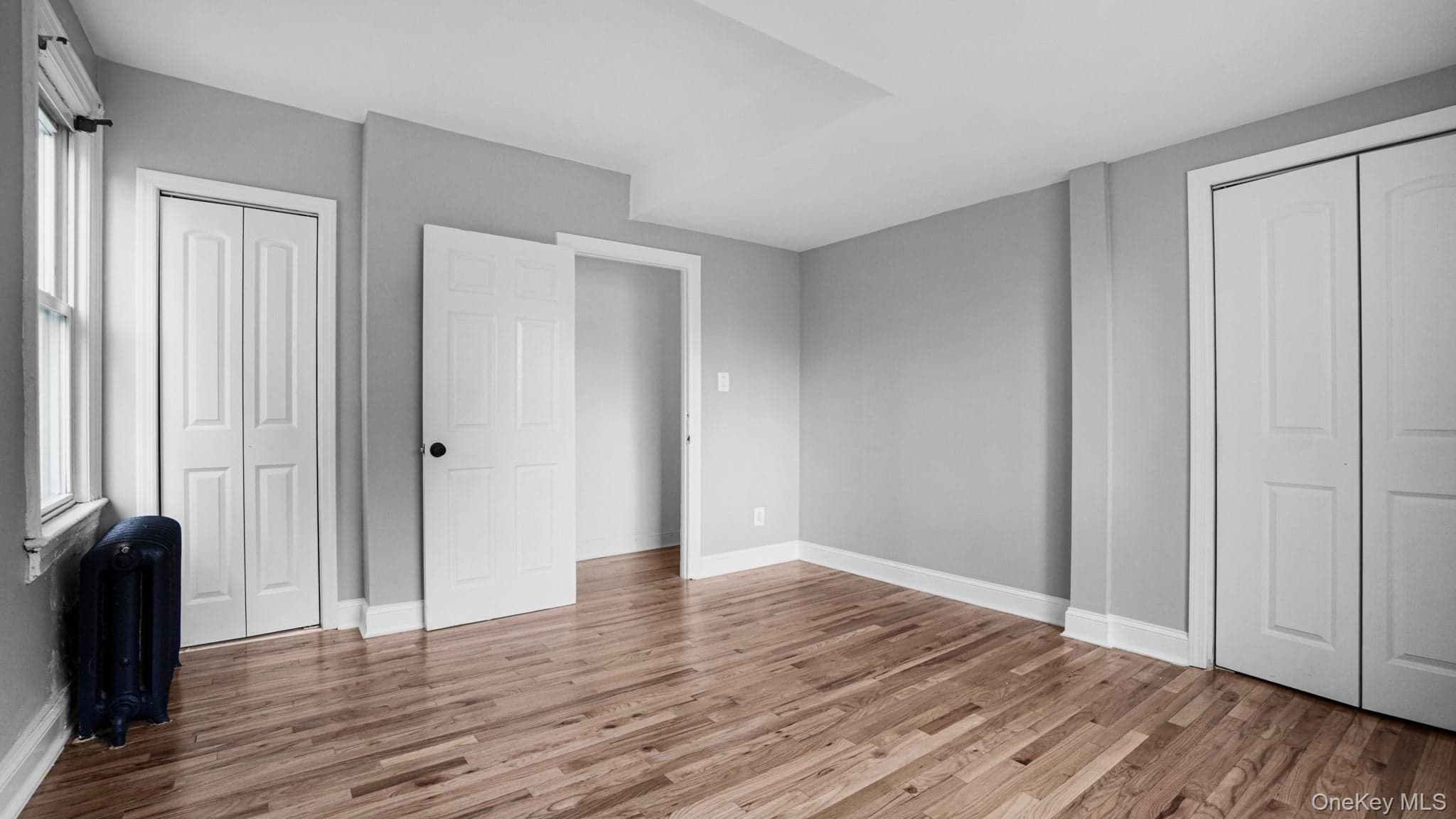 320 E 235th Street thumbnail 11