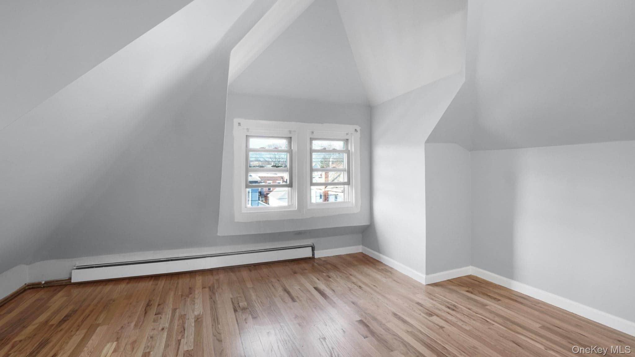 320 E 235th Street thumbnail 17