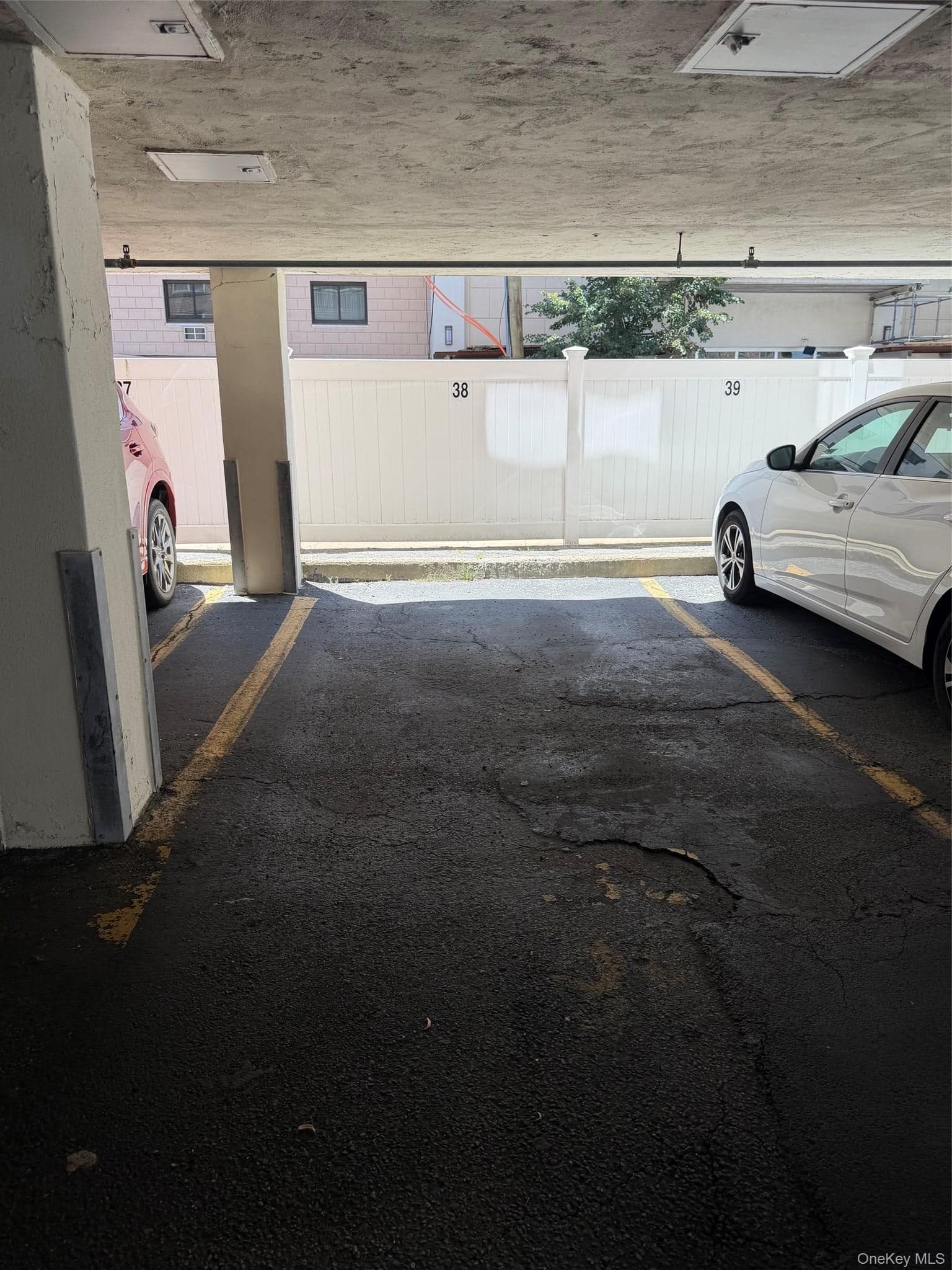 410 E Broadway Unit: 4T thumbnail 13