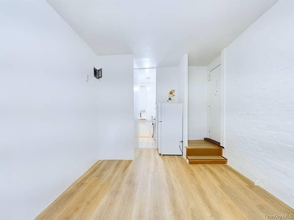 21-58 35 Street St Unit: 1E thumbnail 2