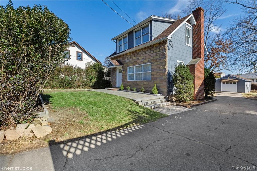 235 N Highland Avenue photo 1