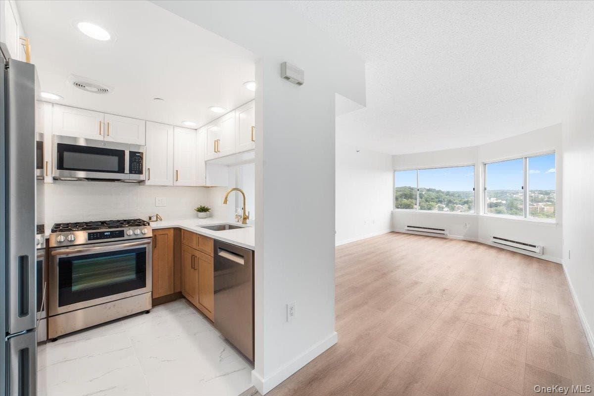 10 Stewart Place Unit: 9CE thumbnail 7