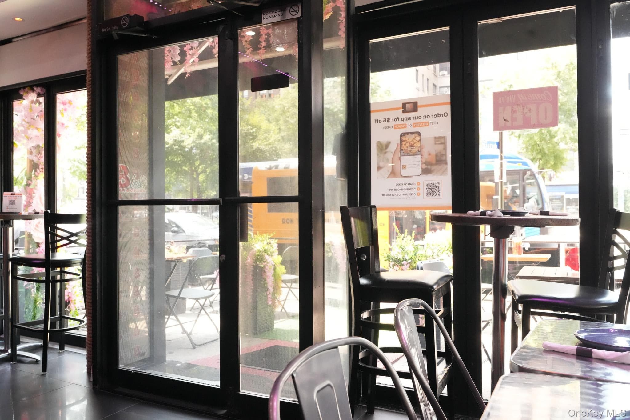 3496 Broadway thumbnail 3