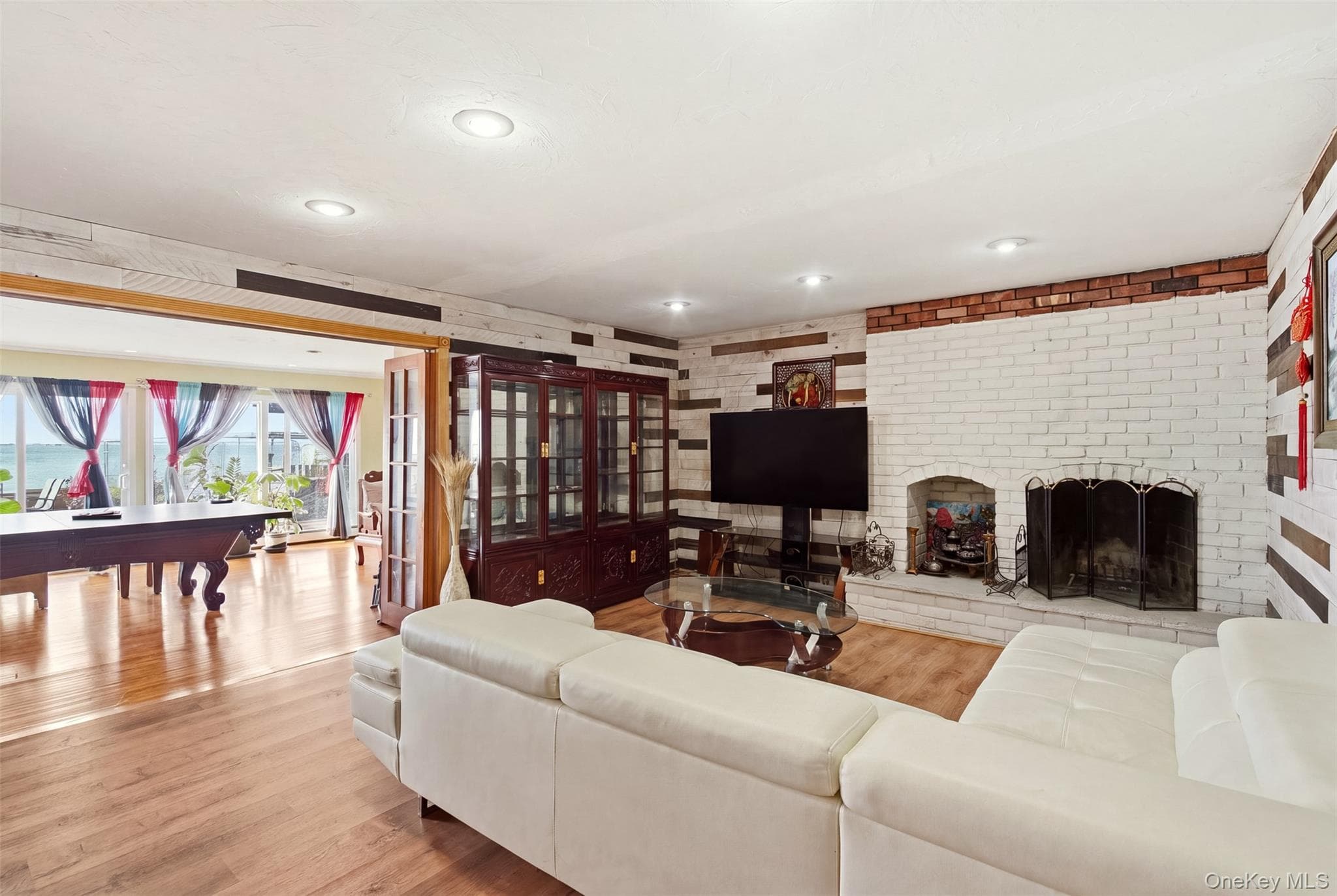 116 Lucinda Drive thumbnail 10