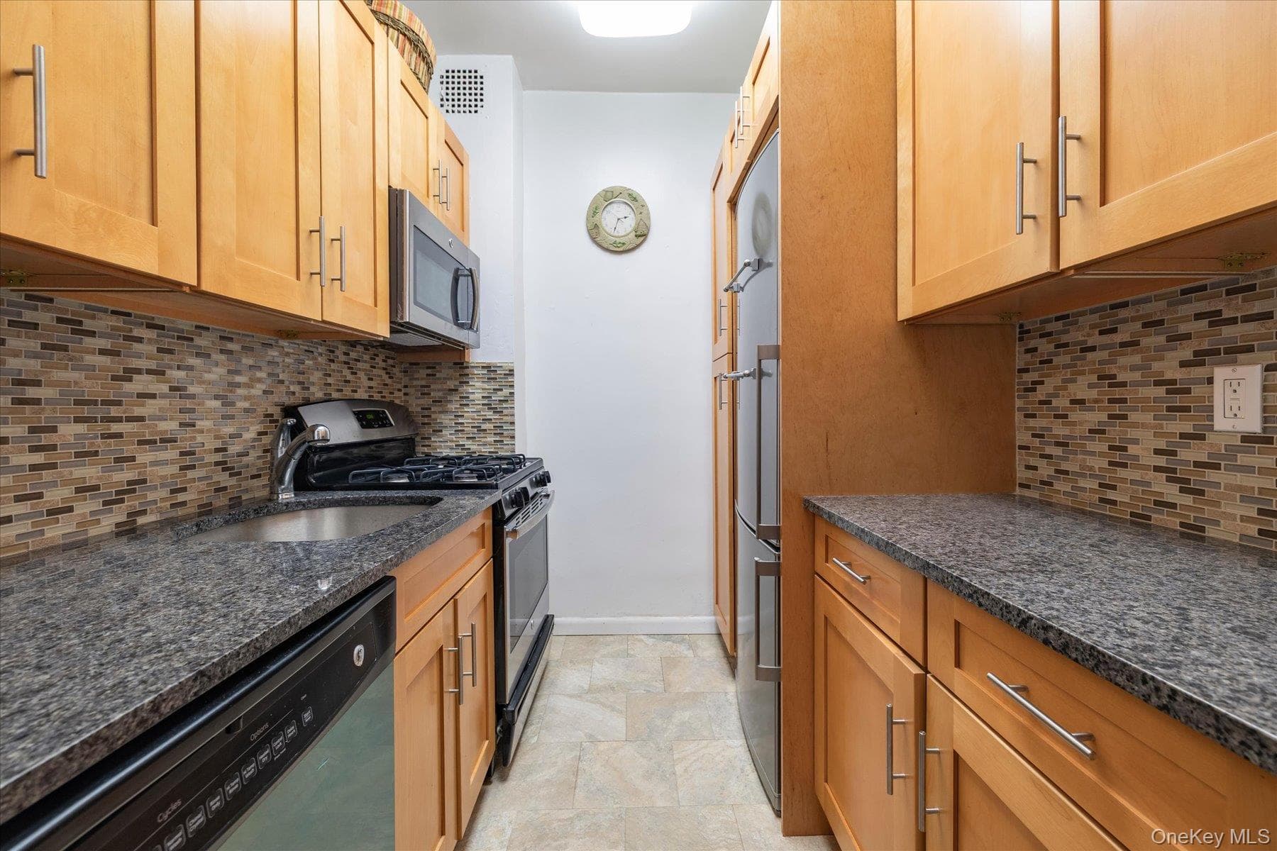 55 Lenox Road Unit: 1-K thumbnail 9