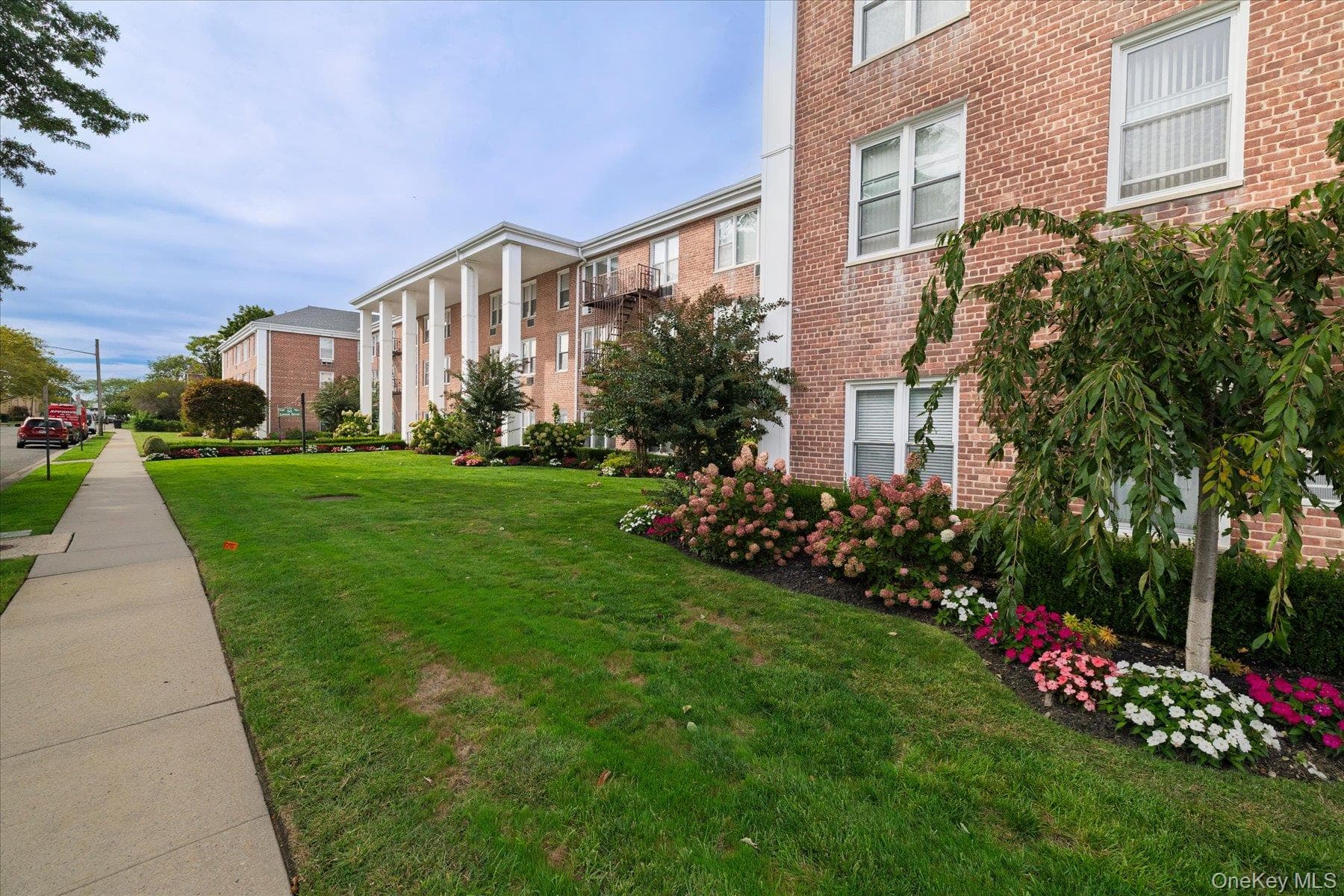 55 Lenox Road Unit: 1-K thumbnail 3