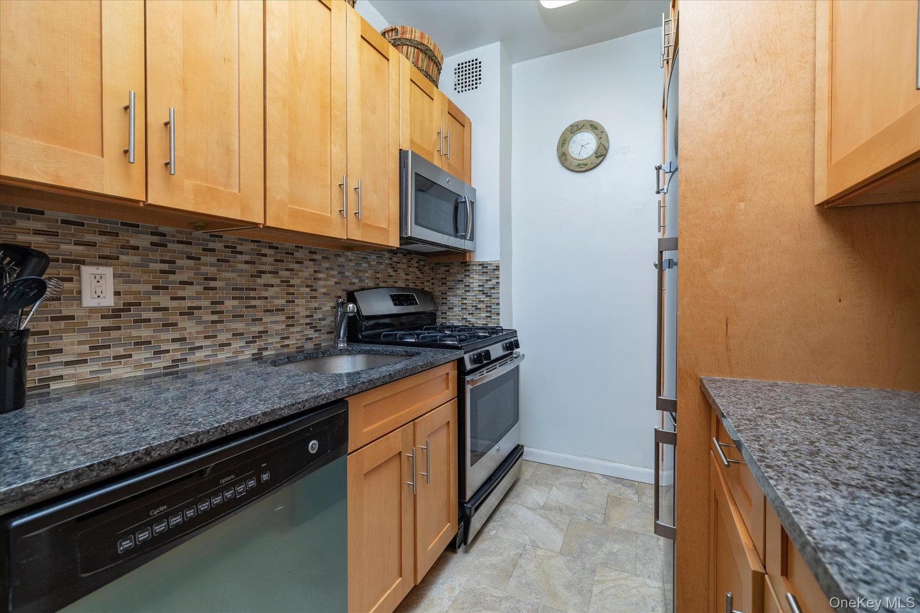 55 Lenox Road Unit: 1-K thumbnail 10