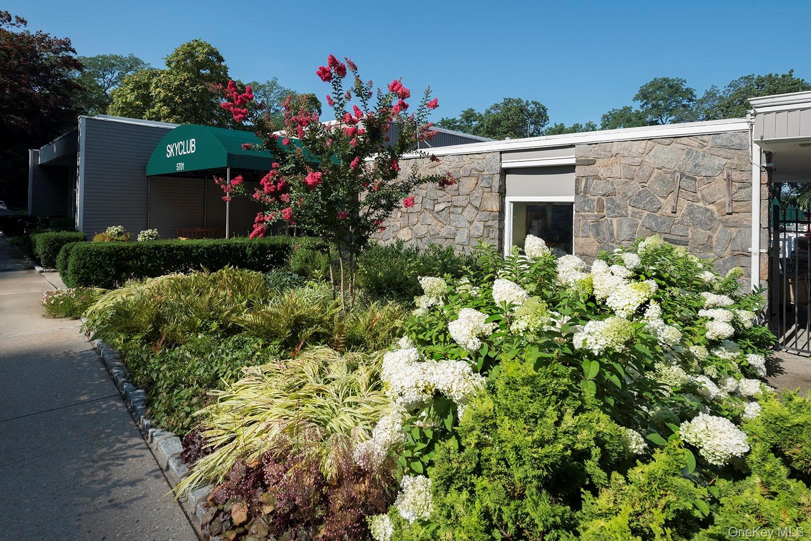 5800 Arlington Avenue Unit: 16N thumbnail 16