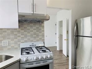 7405 18 Avenue thumbnail 17