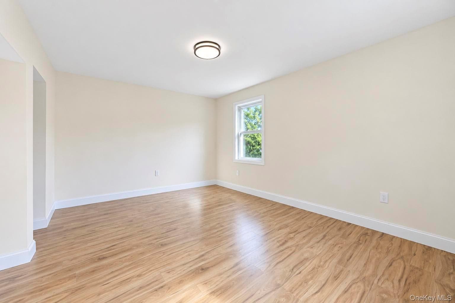 93 Vermont Avenue thumbnail 39