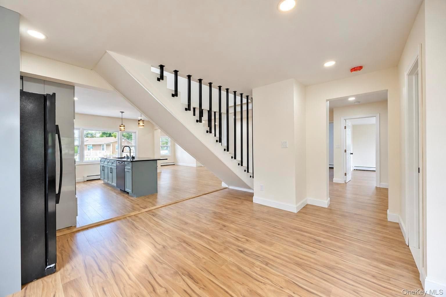 93 Vermont Avenue thumbnail 21